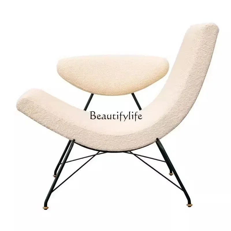 

Fabric Armrest Leisure Chair VIP Reception Room Design Chair