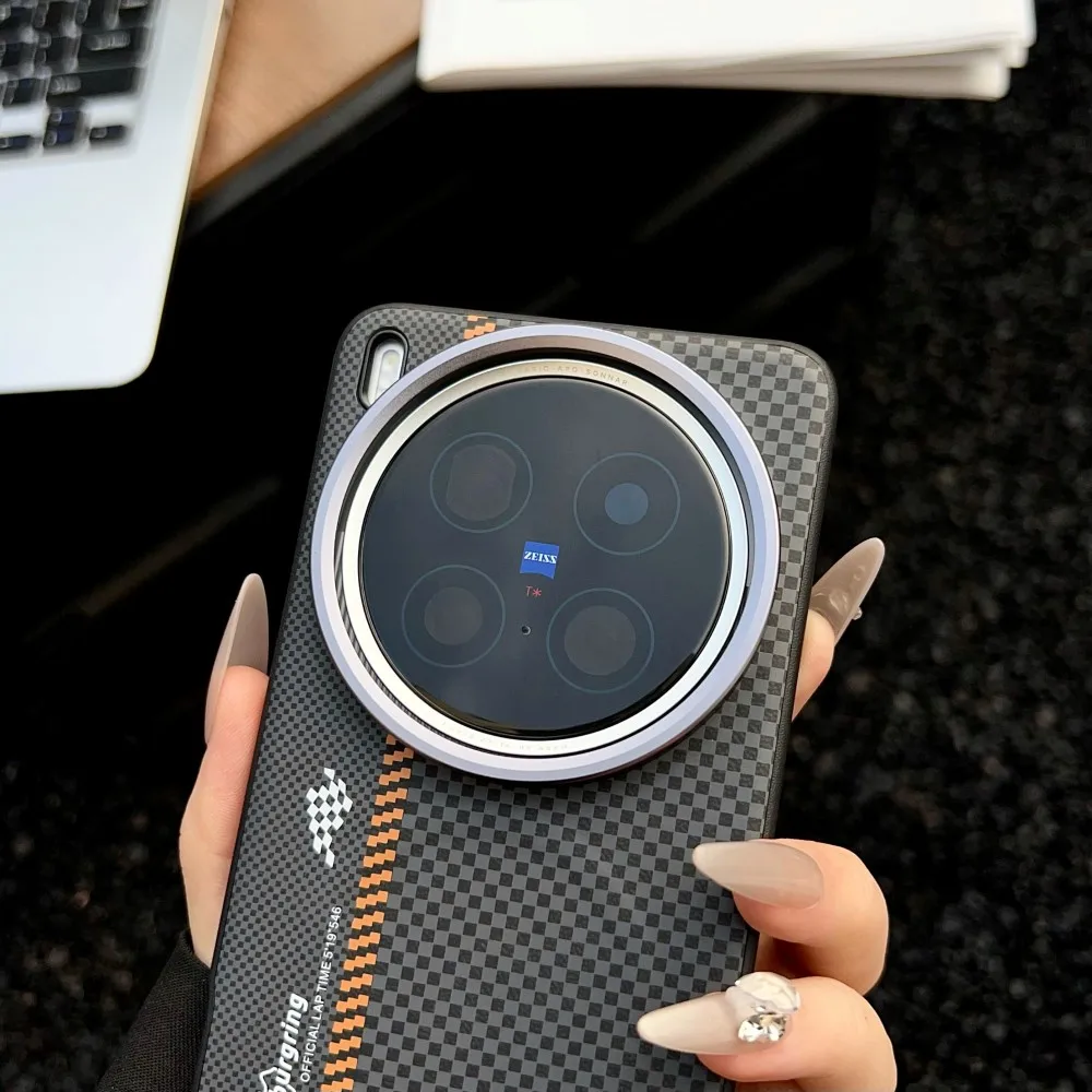 حافظة لهاتف VIVO X200 Ultra من ألياف الكربون الصلبة المغناطيسي للشحن اللاسلكي غطاء خلفي واقٍ لهاتف VIVO X200 Pro Mini X200S Shell