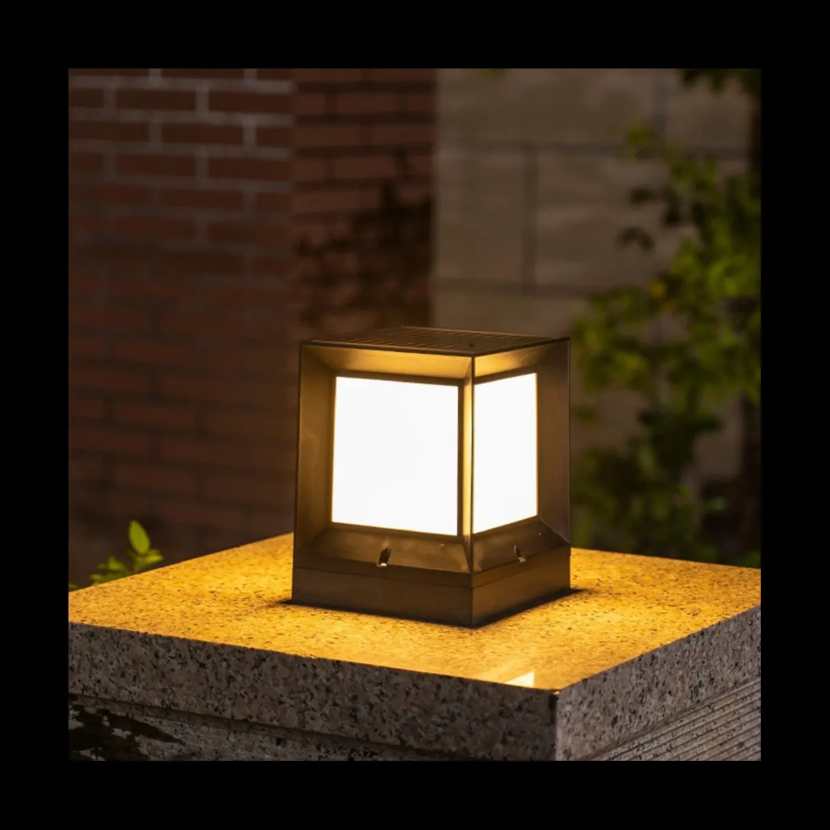 LED Solar Column Headlight Solar Powered Pillar Lamp Outdoor Waterproof Wall Light for Courtyard Landscape Garden 15CM