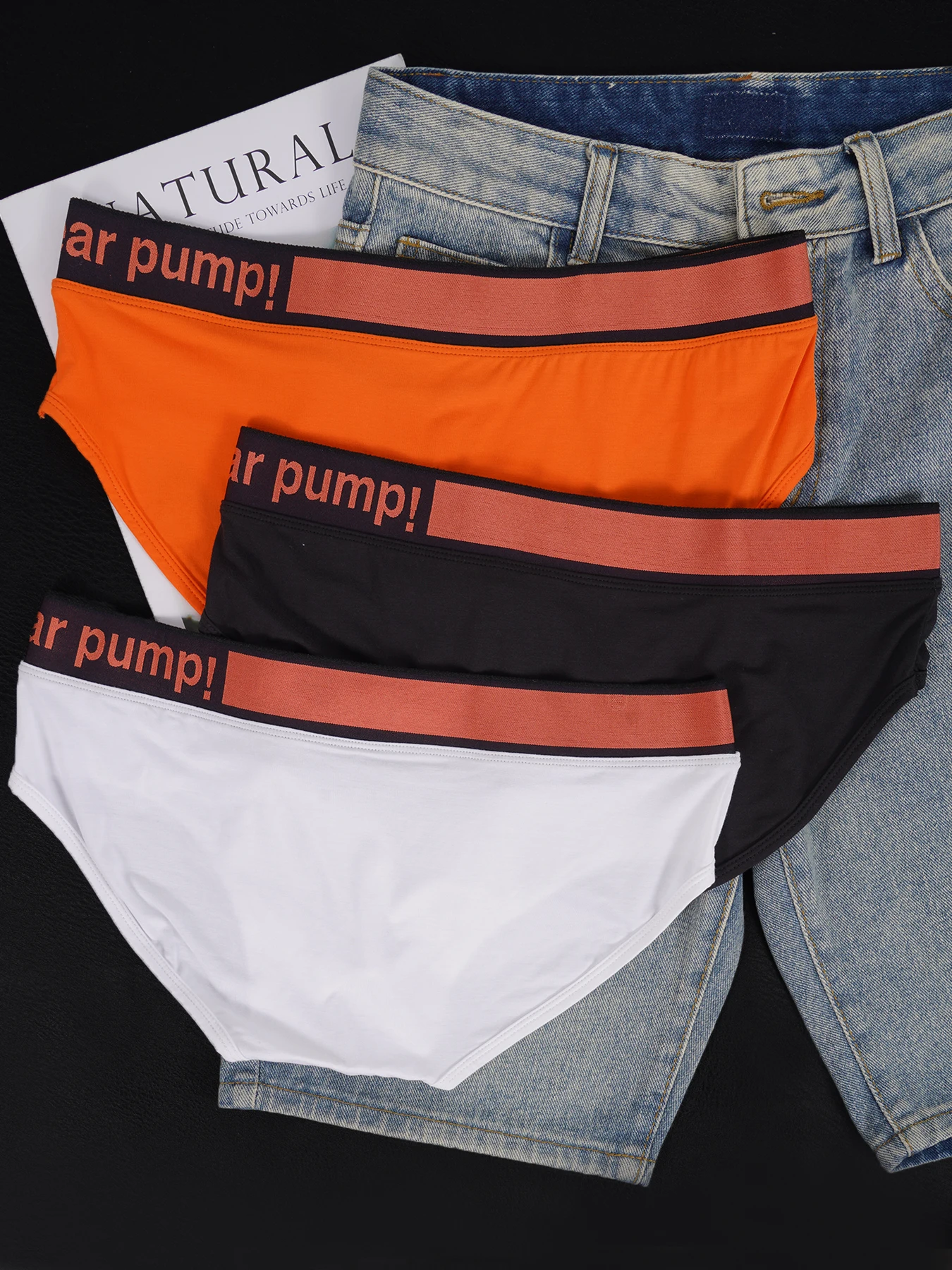 3 PCS Men's Modal Ultra-Thin Cooling Seamless Briefs, 3D Convex Pouch, V-Shape Contrast Elastic Waistband Summer Daily Underwear