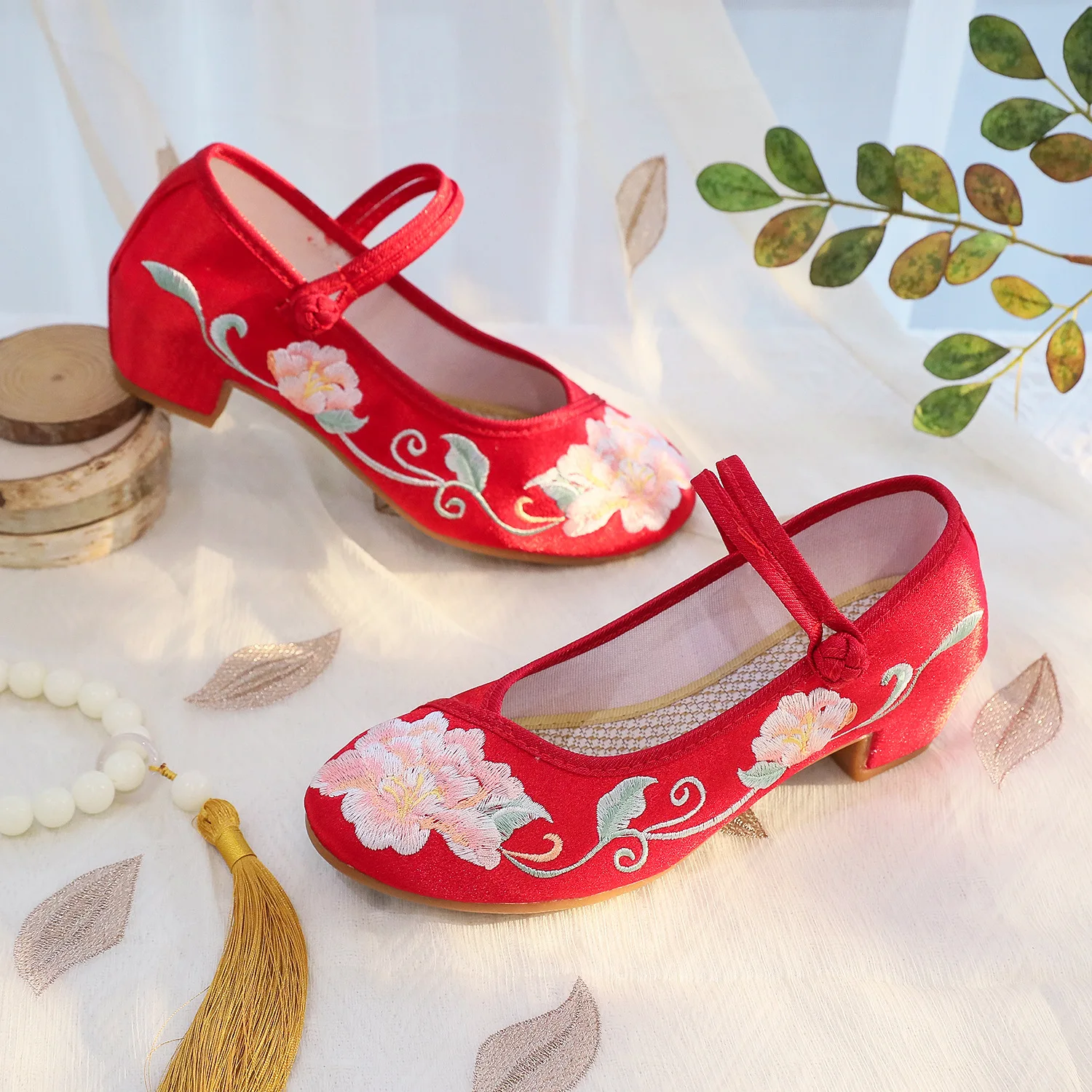 حجم 34-40 كتلة كعب شيونغسام Ha - مراجعة Ethnic Style وسعره
