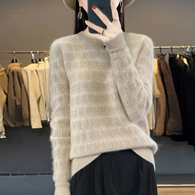 Autumn and Winter Women\'s Color Block O-Neck Long Sleeves Loose Knitted Pullovers Sweater Fashion Casual Commute Tops