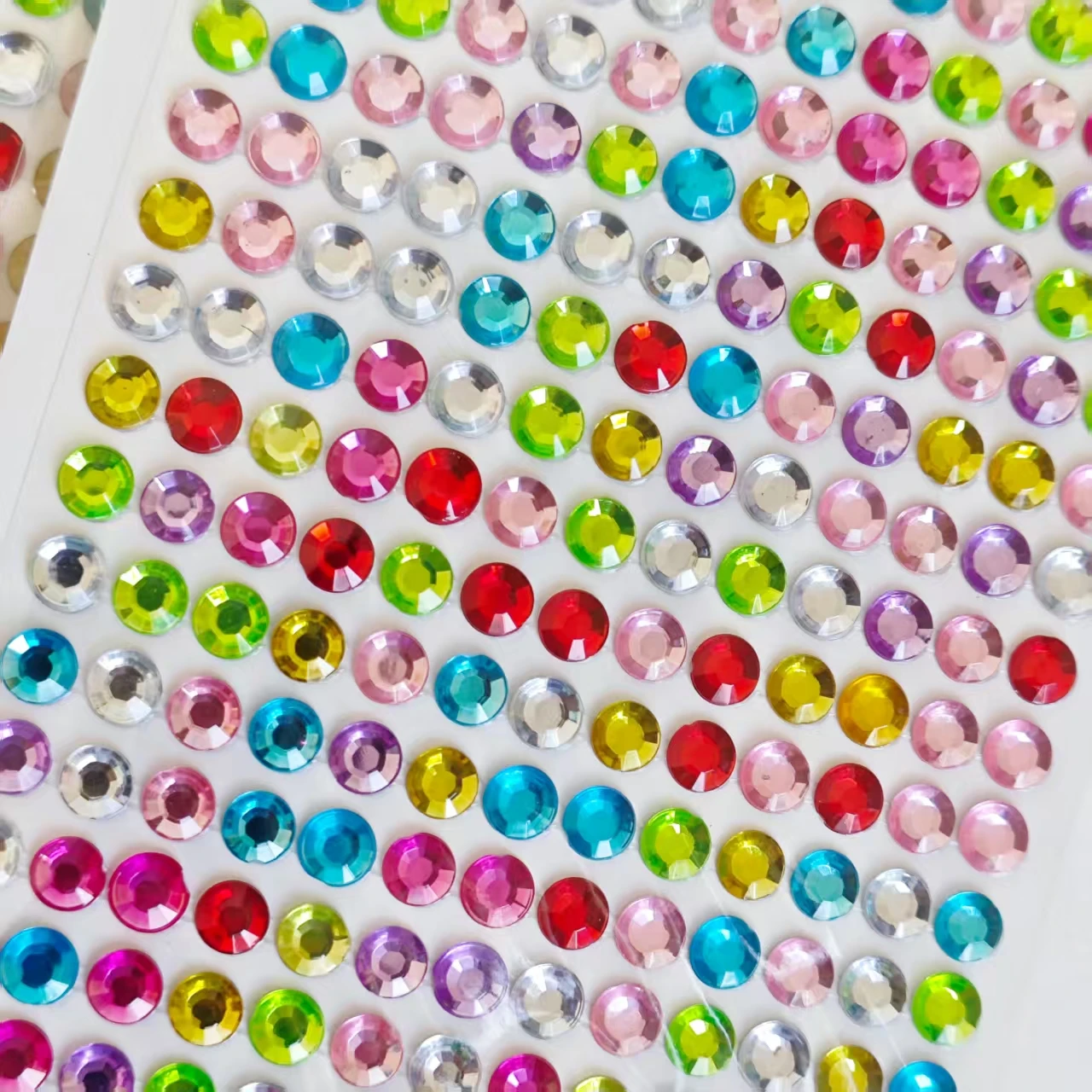 Colorful Acrylic Diamond Stickers |   Reusable 3D Crystal Semi-Circular Shiny Rainbow Gemstone Chain, Deep Purple, Multicolor, Pink, Black |   Suitable for Nail Art, Scrapbooking, Metal Crafts, Phone Case and Album Decoration, 5mm, 260 Pieces Per Sheet.