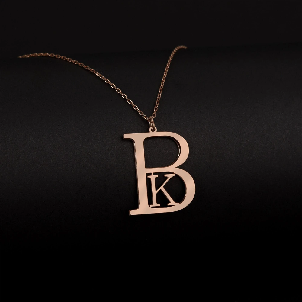 

Ожерелье с двойной инициалами на заказ, позолоченное ожерелье из нержавеющей стали, персонализированный кулон с буквами алфавита, подарок для пары