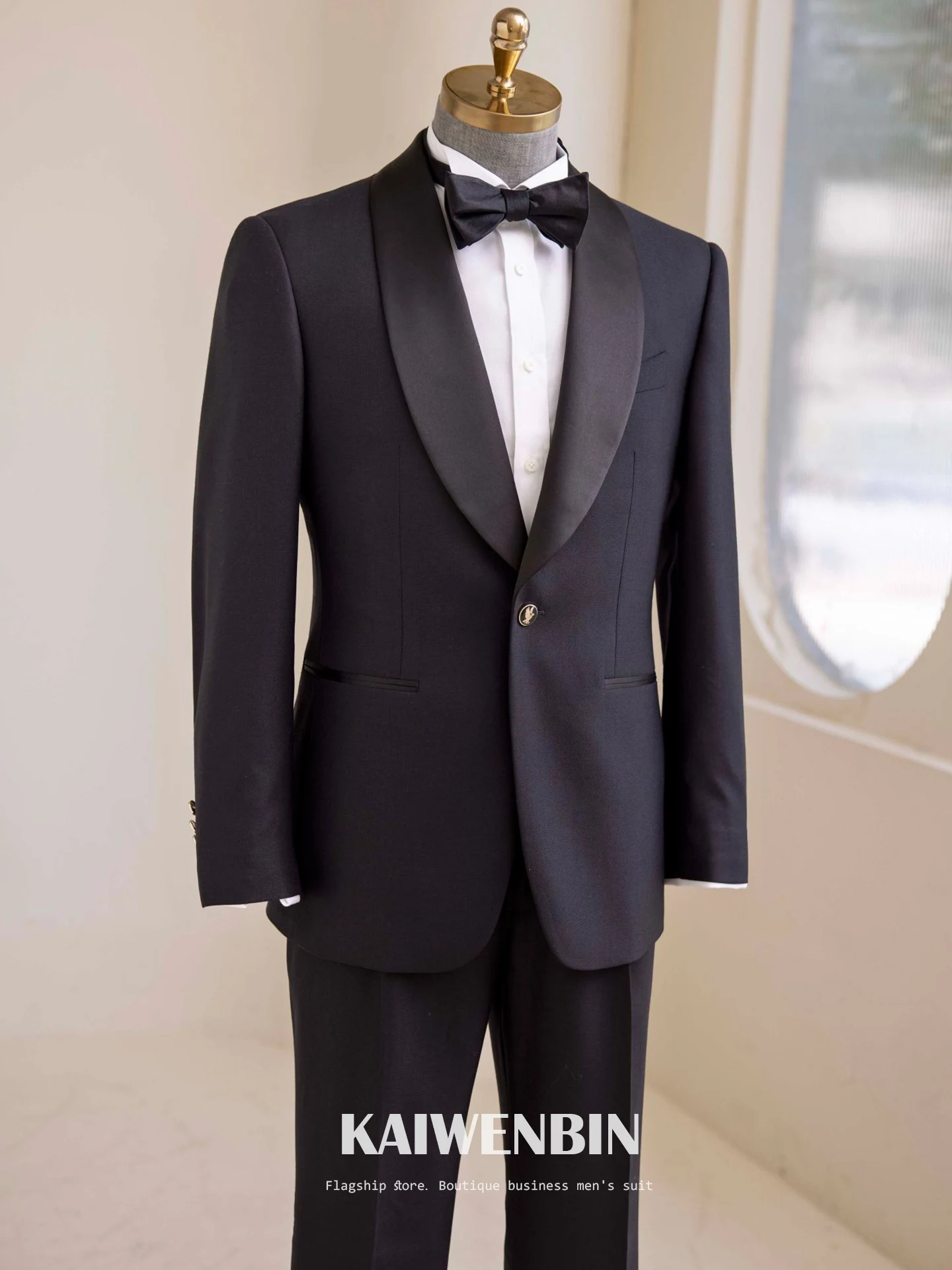Men Tuxedo Shawl Lapel Satin Lapel Superfine Wool 100% Luxury High End Formal Tuxedo Custom Suit For Wedding Banquet