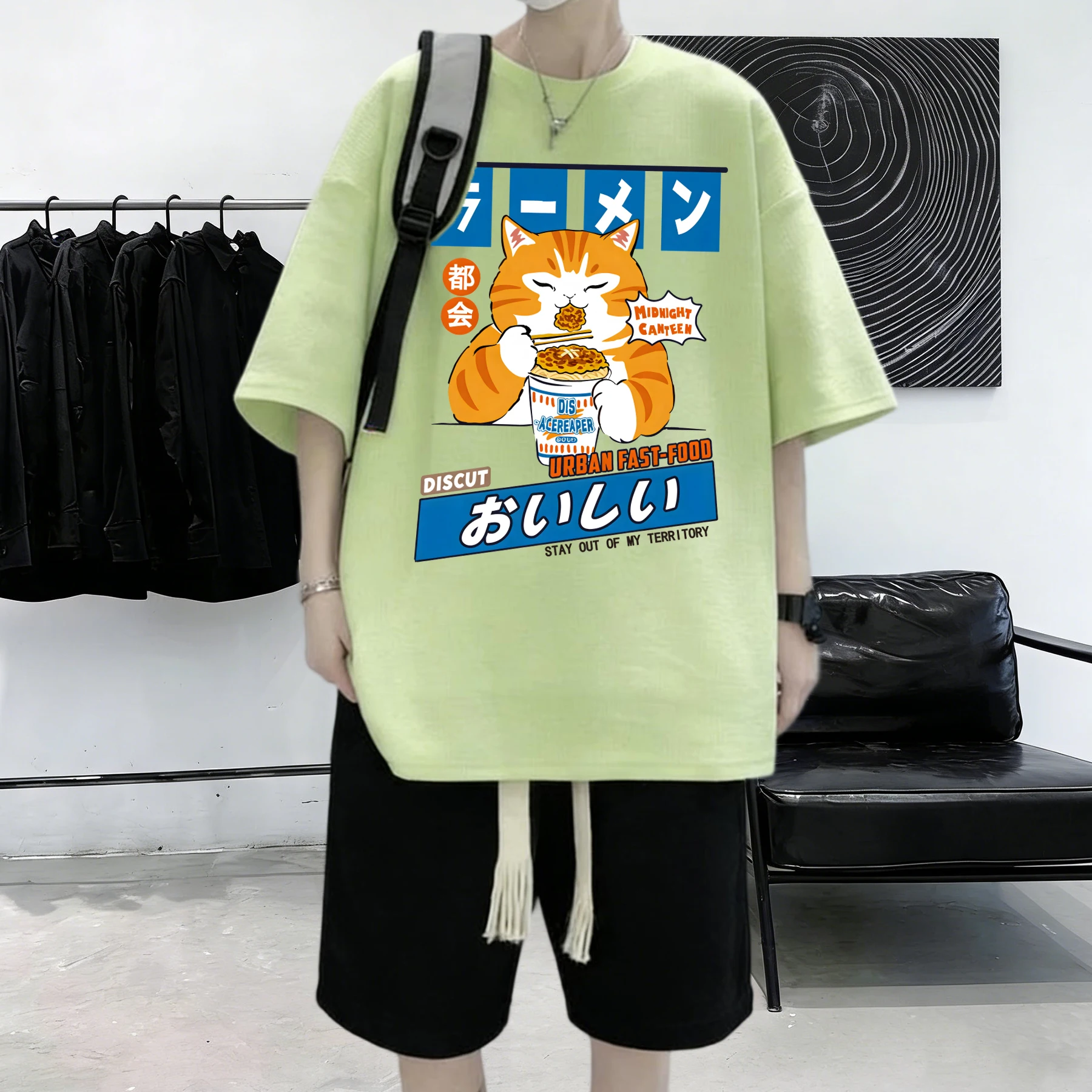 Cat Enjoying Instant Noodles Design Mens Cotton Simple Summer T-Shirts Casual Vintage Unisex Tops Fashion High Street Clothing