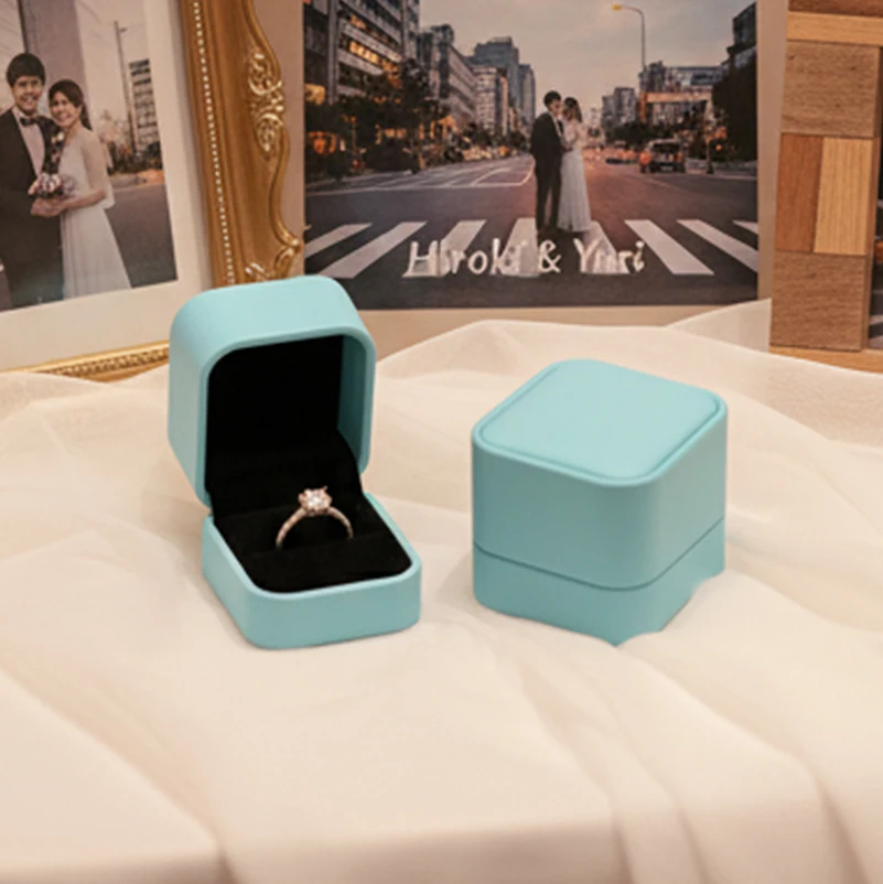 Oirlv Custom Logo Exclusive Store Customizable Services for Jewelry Boxes Jewelry Racks and Watch Stands