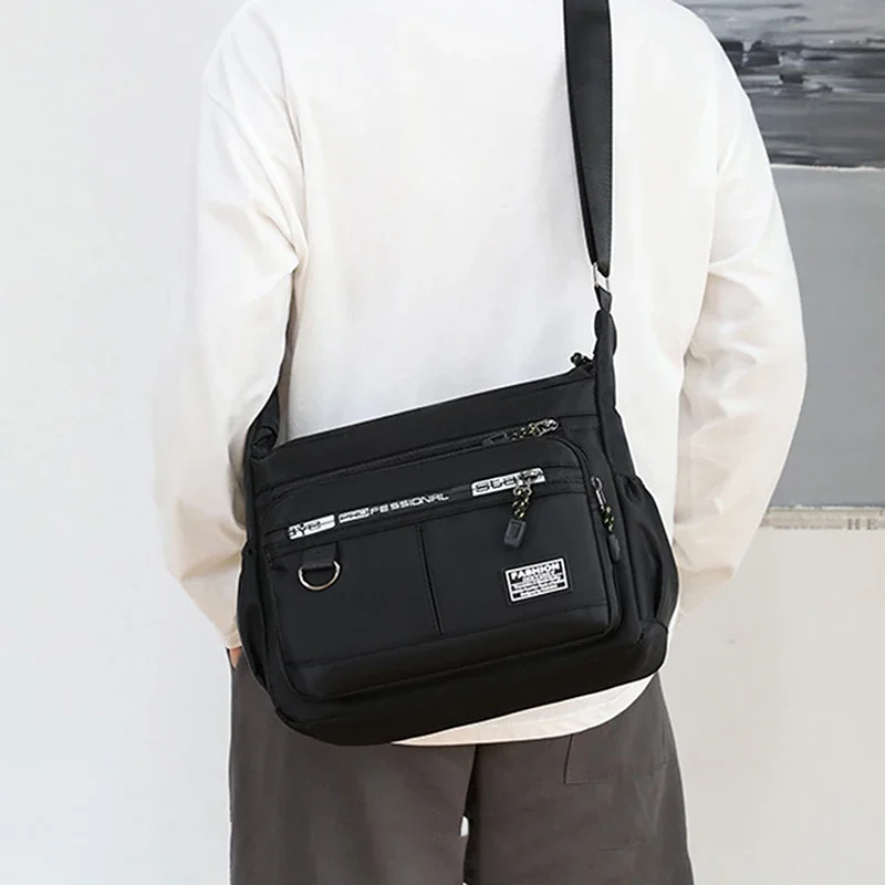 Bolso de mensajero para hombre, bandolera pequeña para el trabajo, impermeable, Oxford, a la moda