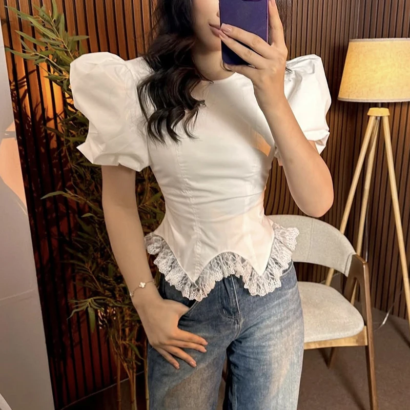 

Футболка Typhaland с коротким рукавом и кружевом, женская модная футболка с пышными рукавами и шнуровкой, новинка лета 2026, приталенная женская футболка для повседневной носки