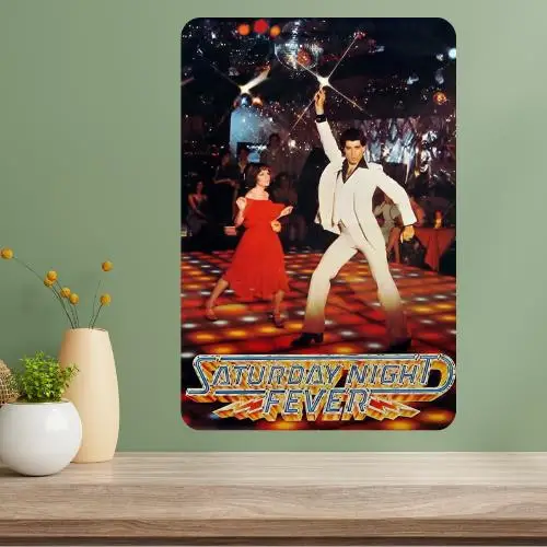 Letrero metálico con diseño de la película clásica Saturday Night Fever