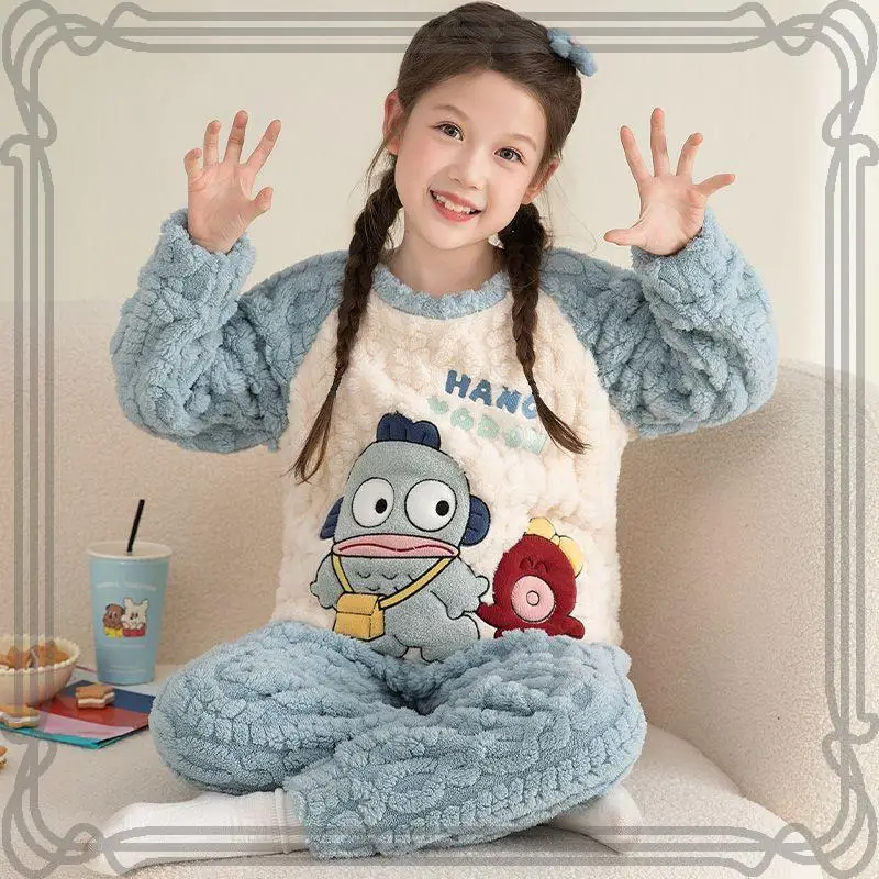 

Горячий комплект домашней одежды Hangyodon, пижамы для девочек, кавайные повседневные утепленные фланелевые студенческие фланелевые пижамы с героями мультфильмов, семейный вид, сохраняющие тепло, зимний комплект из 2 предметов