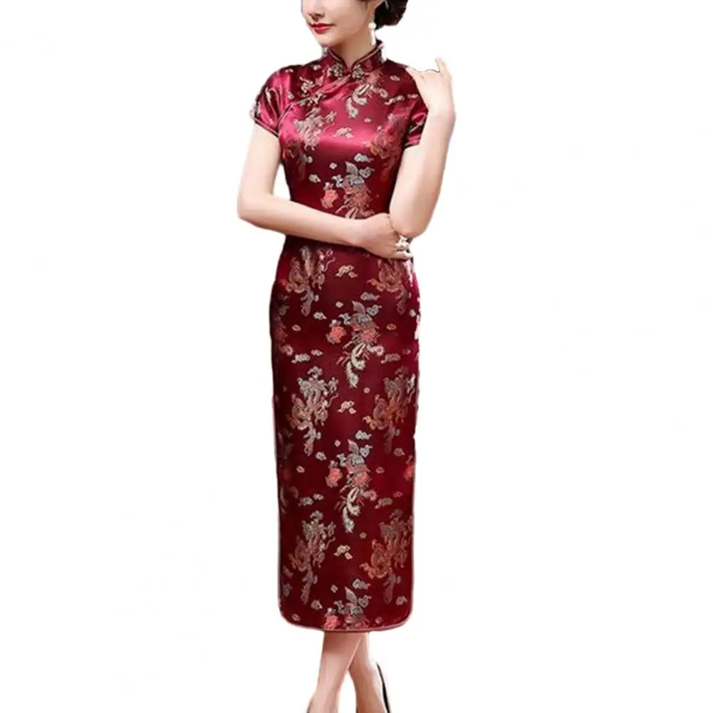 

Китайское женское платье Ципао, элегантное платье Cheongsam в китайском национальном стиле с цветочной вышивкой и воротником-стойкой по бокам для женщин на лето