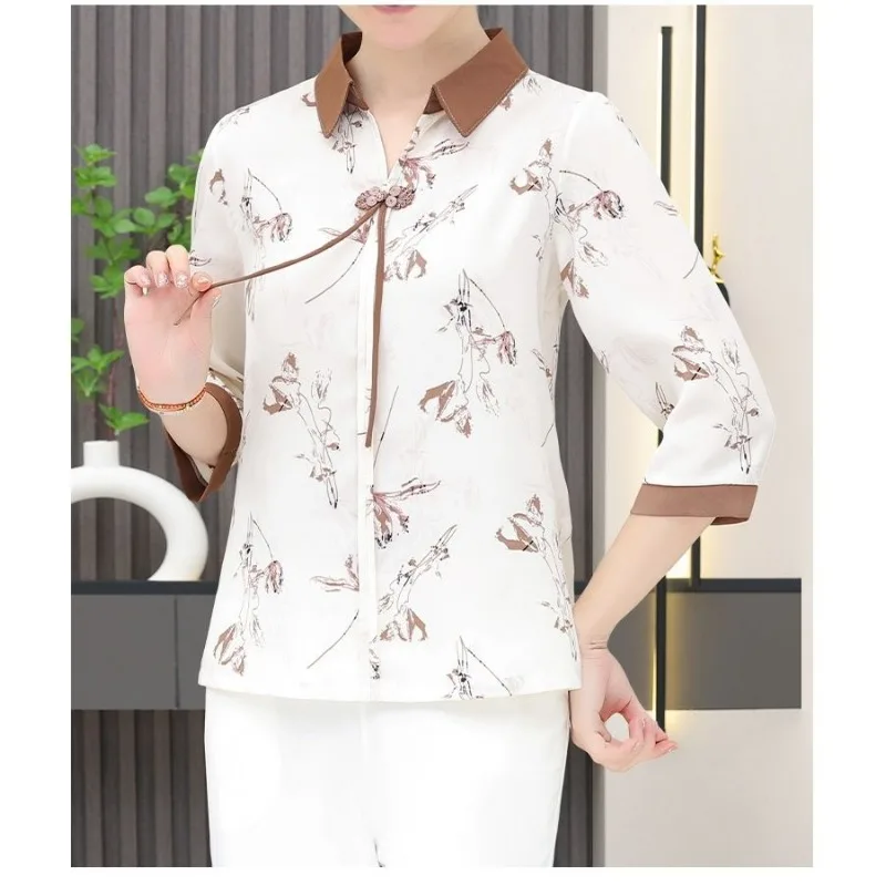 

Women's Floral Print Chiffon Blouse Casual Loose Fit 3/4 Sleeve Contrast Collar Button Front Tunic Top for Middle Aged Ladies