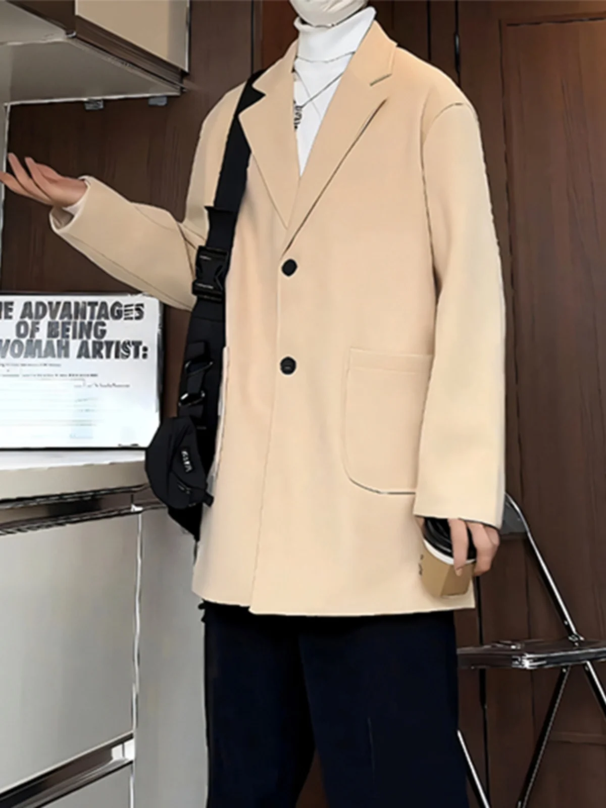 

Мужское зимнее пальто из шерстяной смеси с отделкой по краю и бахромой, модель Limited BF