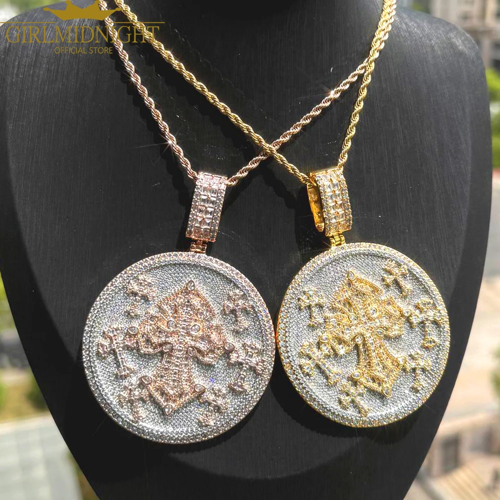 2026 New Big Heavy Iced Out Rattan Cross Pendant Necklace for Men Prong Setting Two Tone Color Round Badge Charm Hip Hop Jewelry