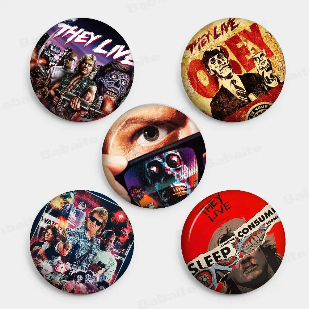 هم يعيشون الفيلم الكلاسيكي جون كاربنتر أنيمي دبابيس لطيف الكرتون شارة سترة الجينز التلبيب دبوس هدية الملحقات