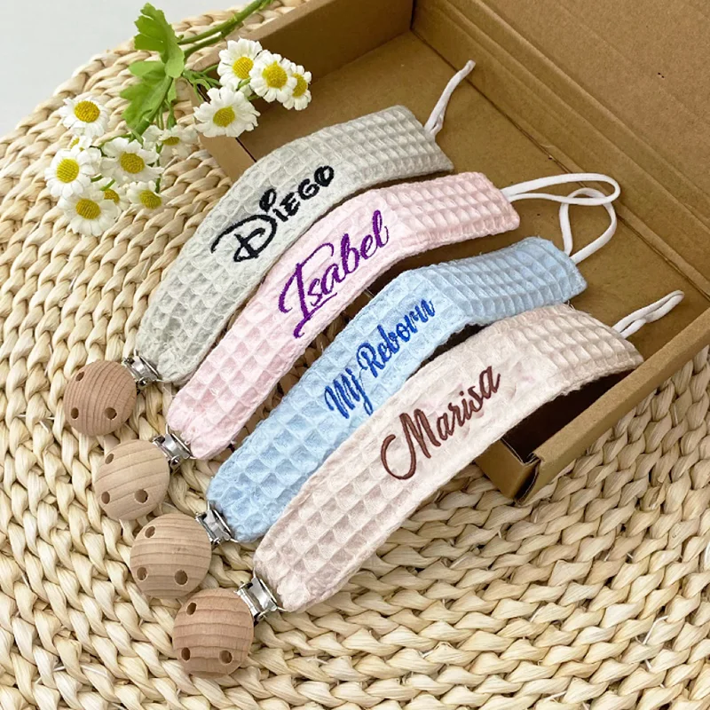 Custom Name Pacifier Clip Holder Personalized Fabric Pacifier Clip with Wooden Clip Hand Embroiered Name Baby Shower Gift