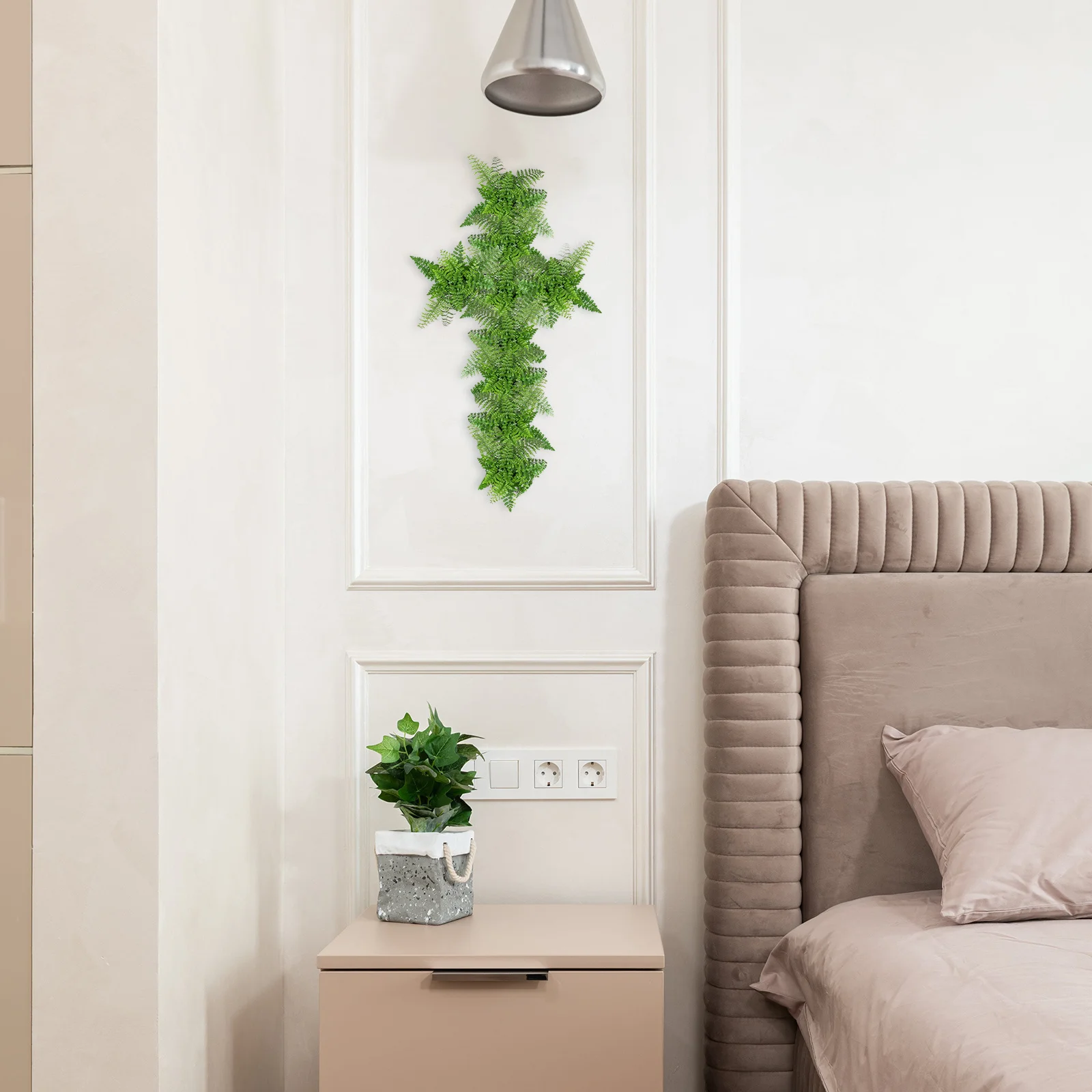 

4Pcs Metal Cross Wreath Frame DIY Iron Floral Ring for Holiday Christmas Decor Garden Porch Wedding Party Hanging Decoration