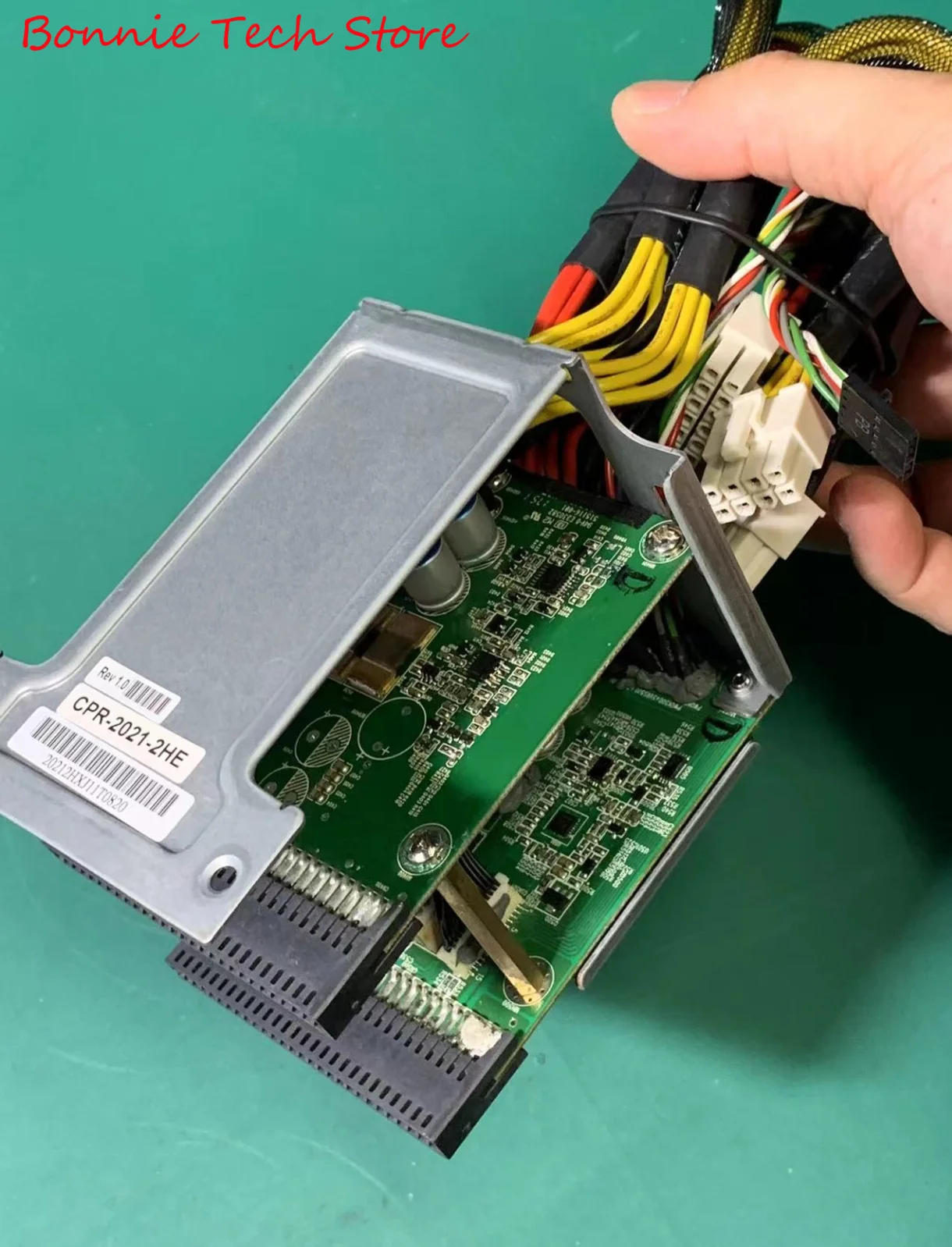 

CPR-2021-2HE for Supermicro/Compuware Server Redundant Power Supply Distribution Board