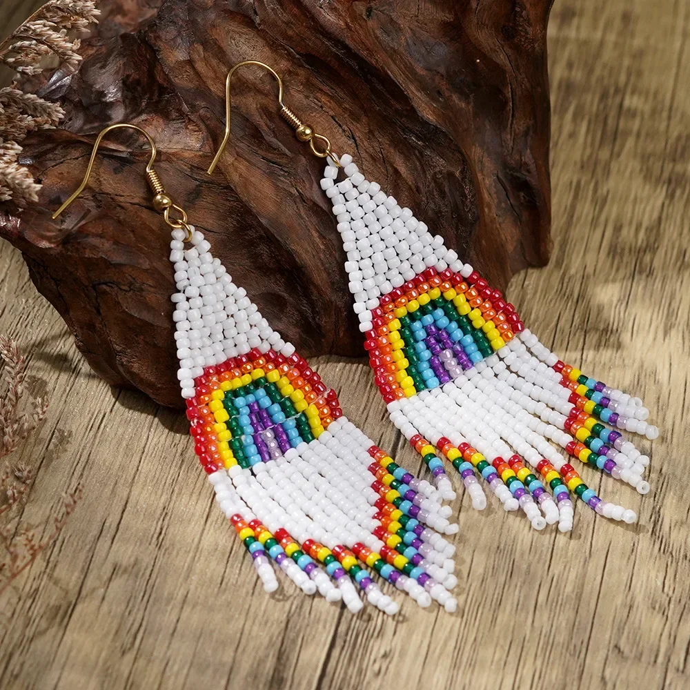 

Серьги из рисовых бусин с кисточками, градиент цвета, Радужный дизайн, ручное вязание, богемный сплав, модные женские простые серьги из бисера