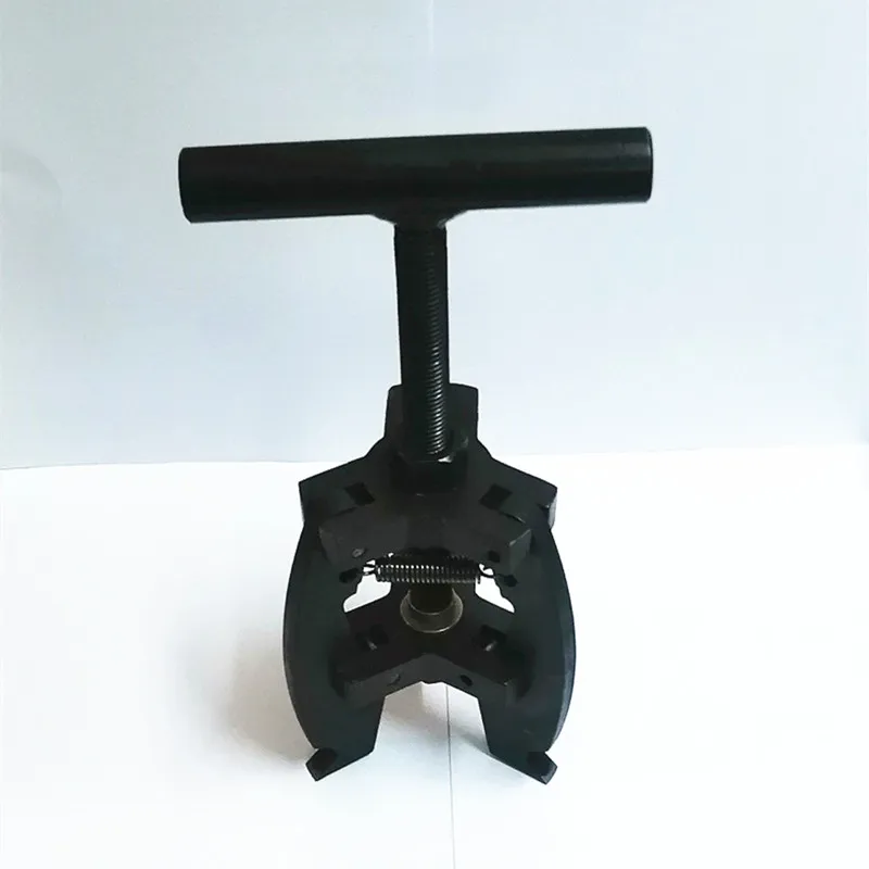 Universal Piston Pulling Tool For Cummins Series , Applicable To Piston Combustion Chamber Diameter 55-130mm