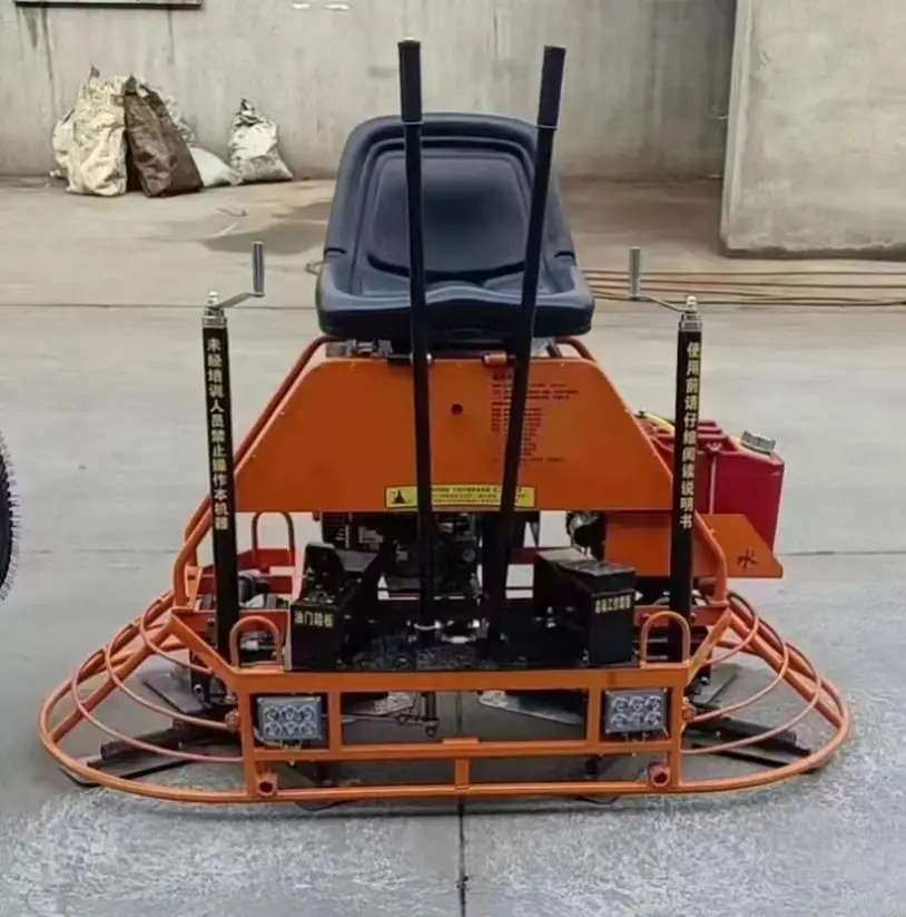 Hochgeschwindigkeits-Hochleistungskelle mit luftgekühltem Benzinmotor und Beton für das Lager von Baumaschinen