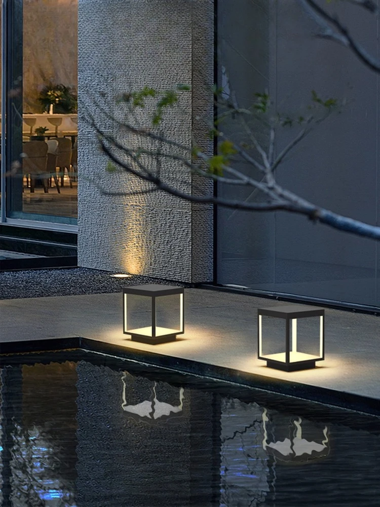 Outdoor waterproof villa courtyard wall light