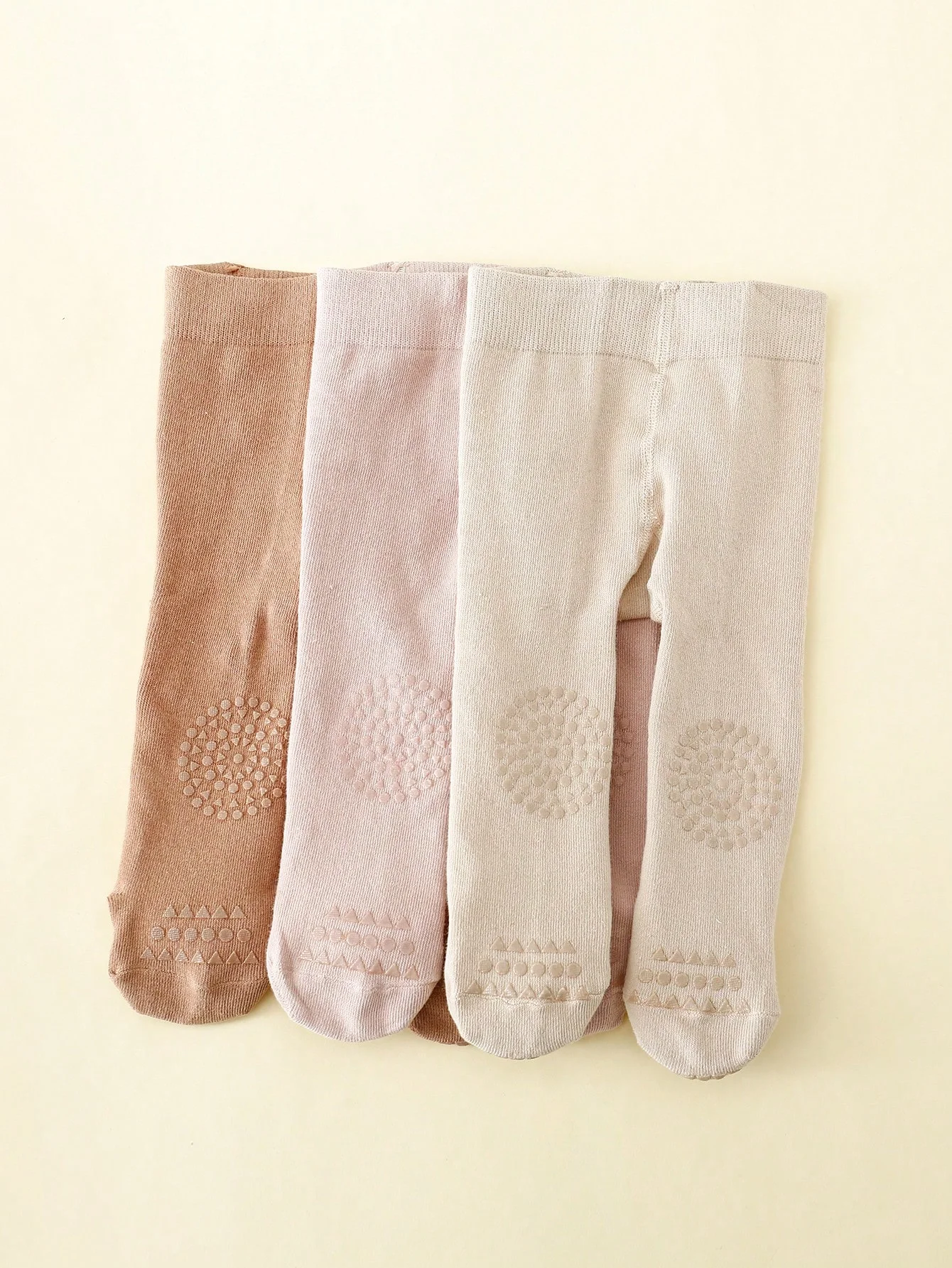 #71 Low Cost Baby Socks That Work