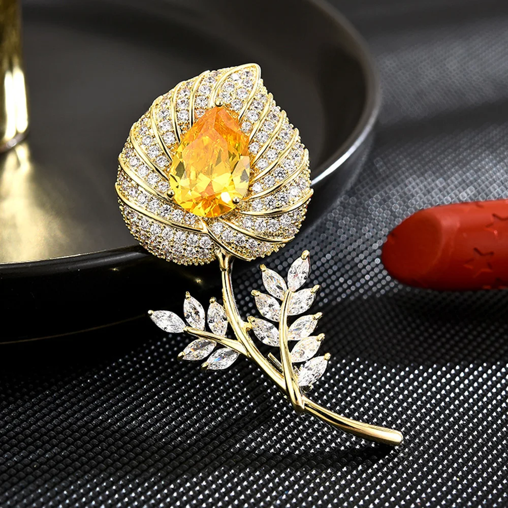 Luxury Heavy Industry Exquisite All-drill Leaf Brooch Women's Personality Temperament Zircon Pin Versatile Clothing Accessories