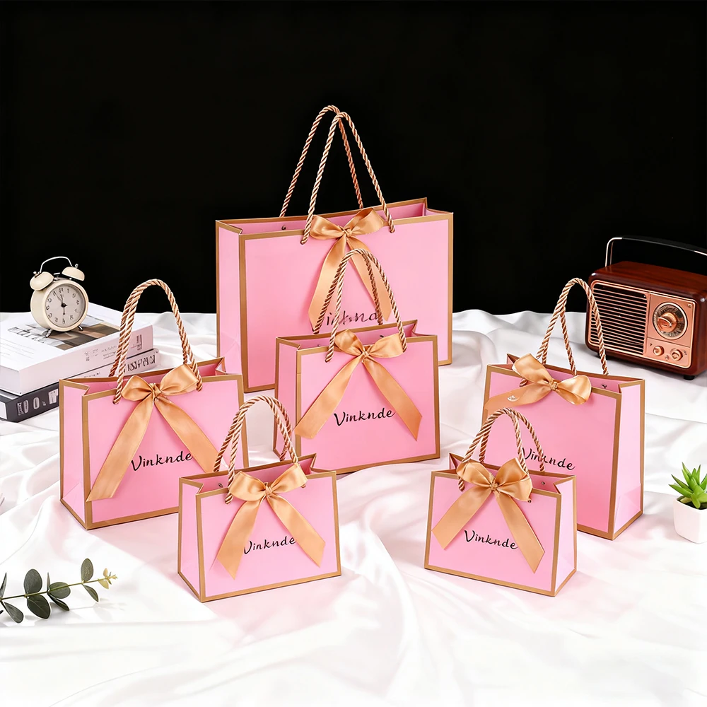 

Бумажная большая сумка с ручкой для ювелирных изделий с логотипом на заказ, свадебные сувениры, подарочная упаковка «сделай сам», органайзер для духов, персонализированные дорожные сумки