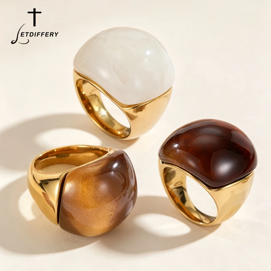 Letdiffery Vintage Amber Color Ring for Women Stainless Steel Retro Big Oval Chunky Wide Band Resin Ring Party Jewelry Gift