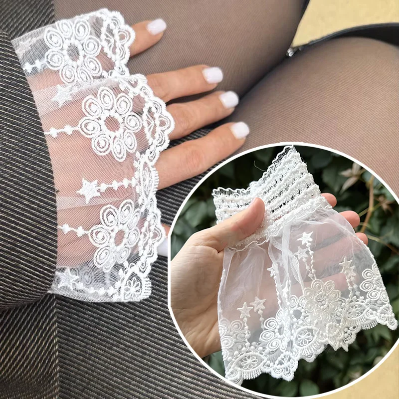 New Detachable Lace Cuffs Gloves Flower Mesh Fake Flared Sleeves Pleated False Cuffs Sweater Blouse Wrist Warmers Accessories