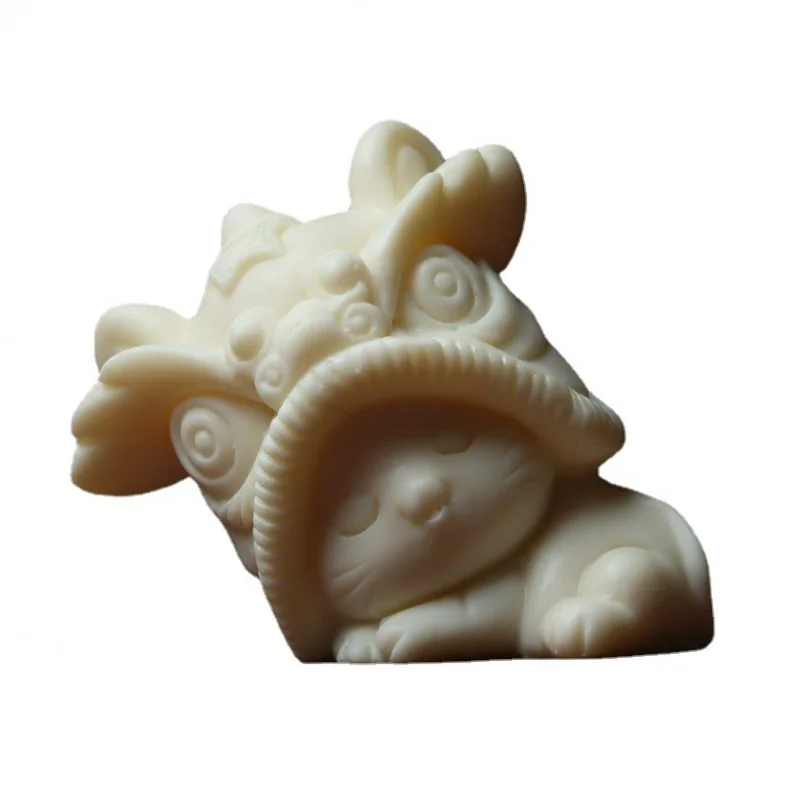 Ivory Nut Stay Cute Pig One-Horned Carving Hand Pieces Cow Dream Cat Cute Cat Cute Cat Vairocana Maitreya Buddha