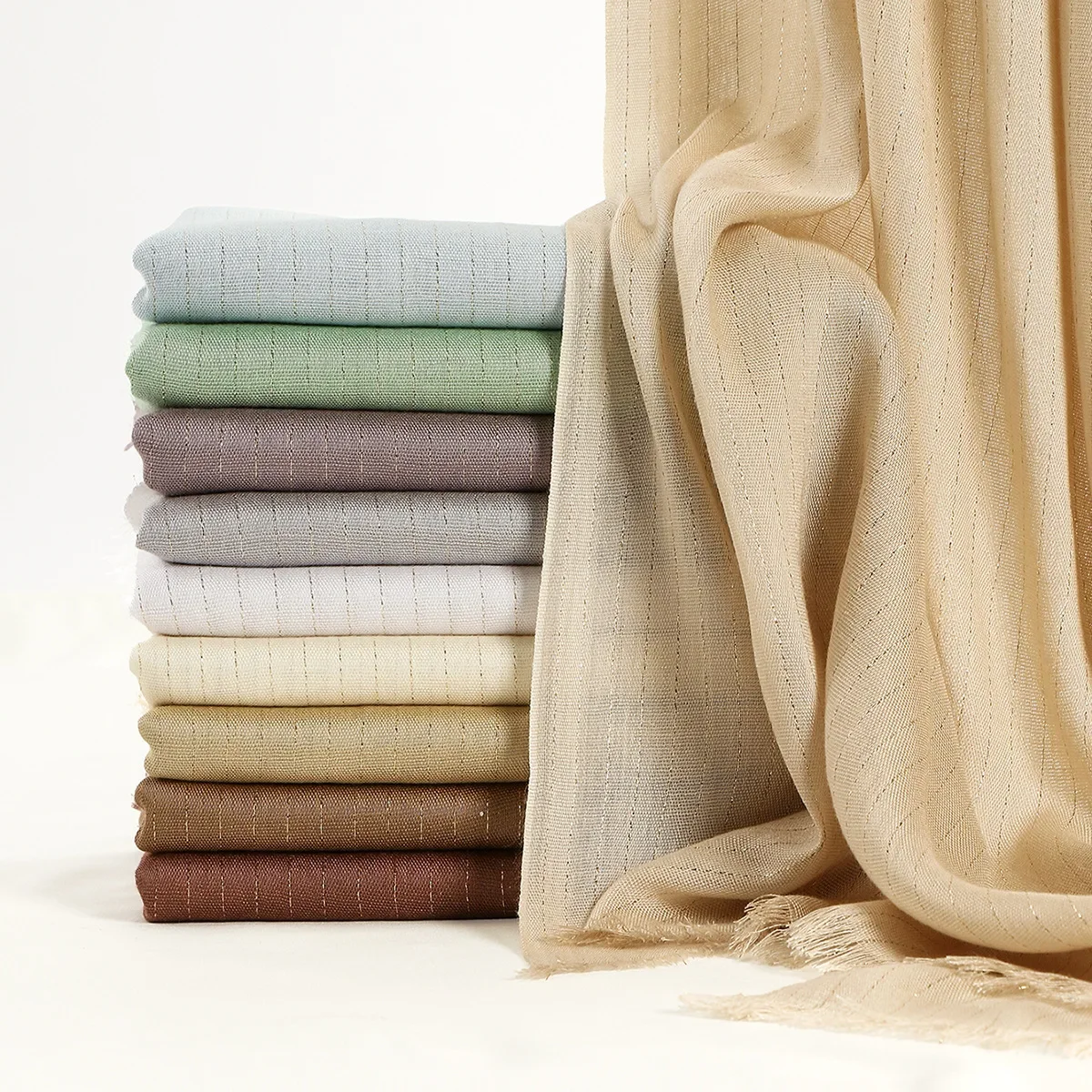 

Премиальный длинный шарф, блестящий новый головной убор, мусульманский хиджаб, шаль с бахромой, накидка, бандана, повязка на голову, буфанды, фуляр, тюрбан для женщин