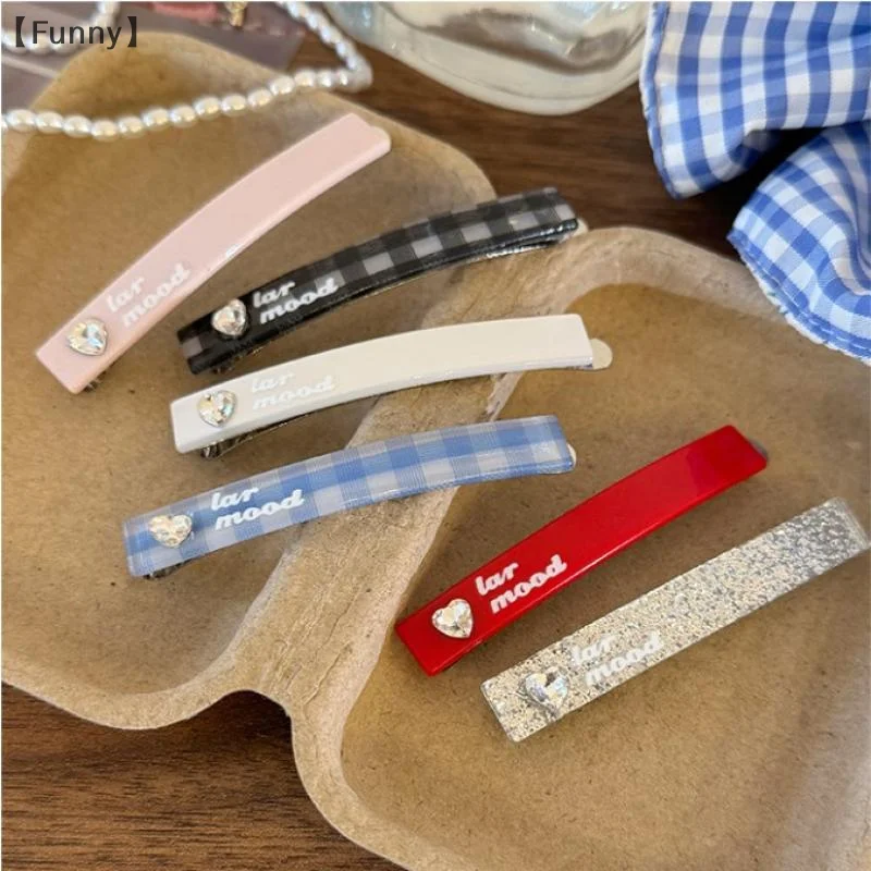 

〔Funny〕Korean Sweet Plaid Heart Rhinestone Side Bangs Clip One Word Clip Women's Hair Accessories Fringe Clips