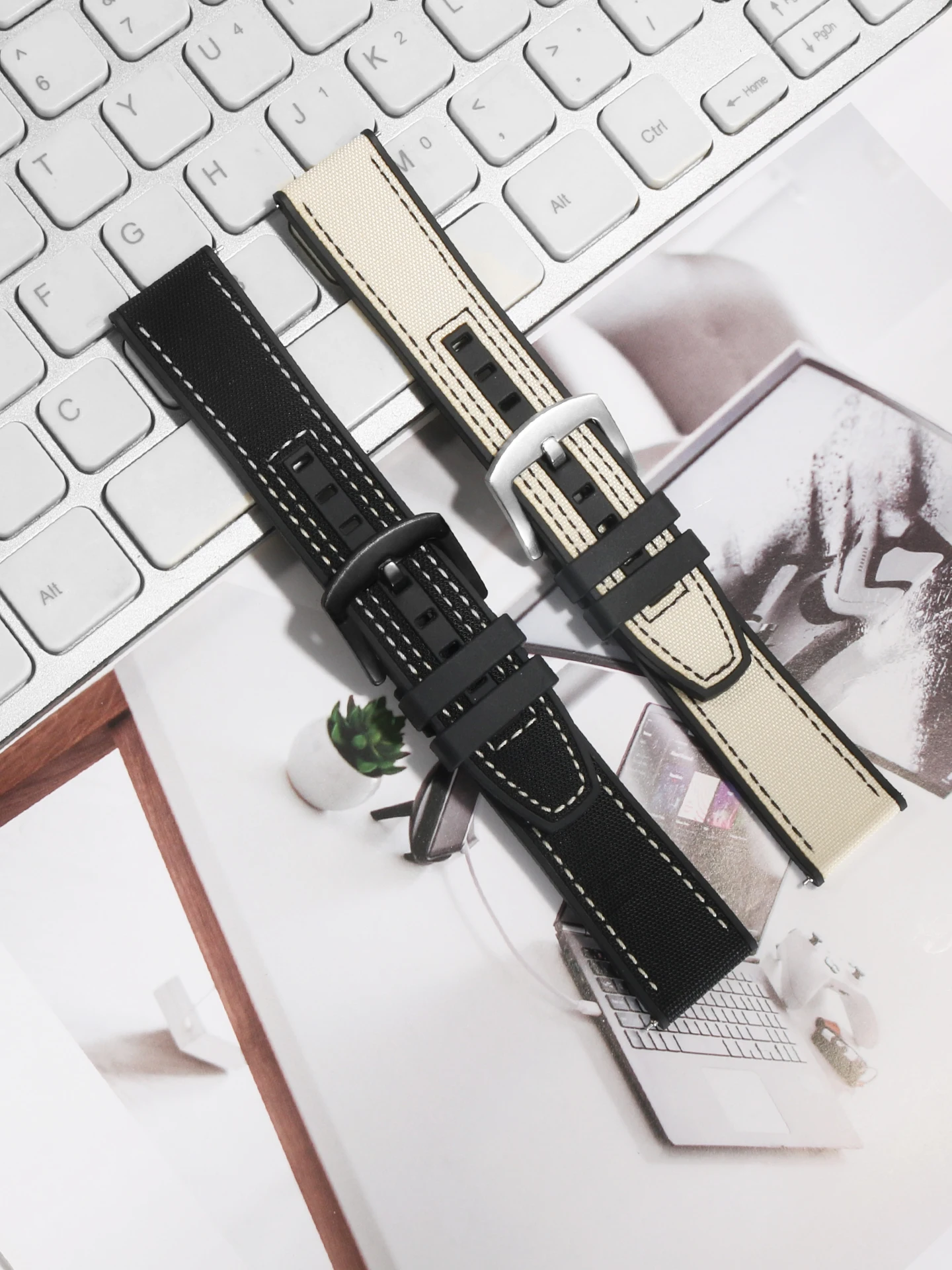 

Canvas Watch Strap for MIDD Mido Helmsman M038M038431 Series Waterproof Silicone Bottom Sheet with 22mm