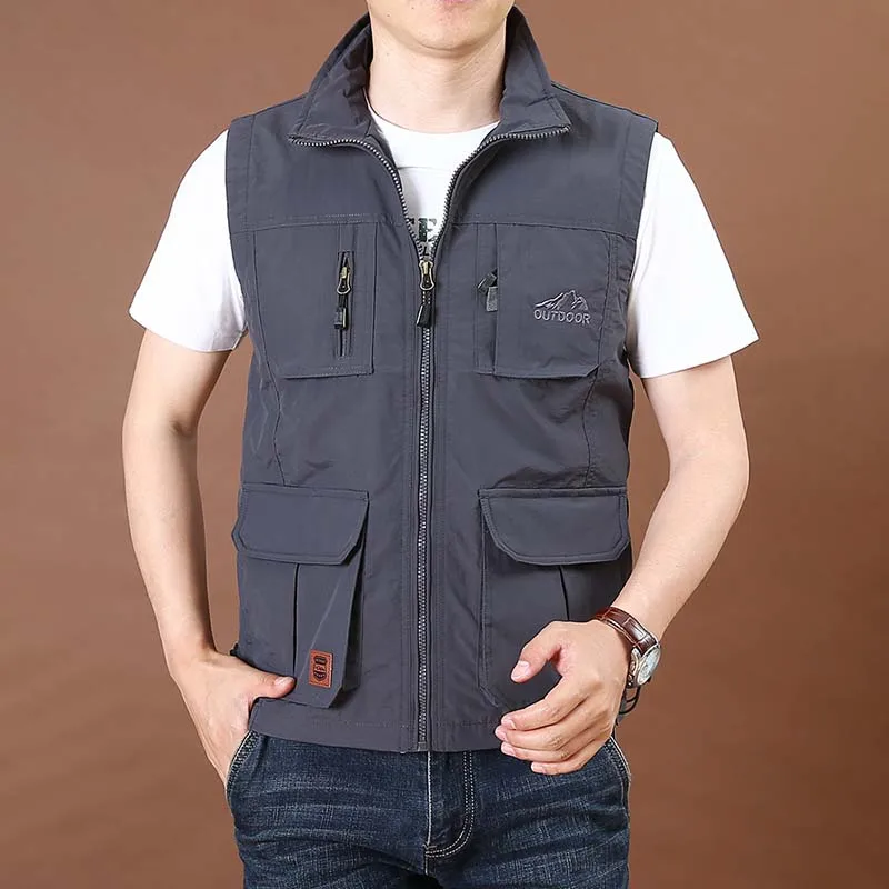 

Gilet Men Vests Sleeveless Men's Clothes Social Vest Formal Classic Waistcoat Multipocket Man Dress Up Mens Clothing Summer Male