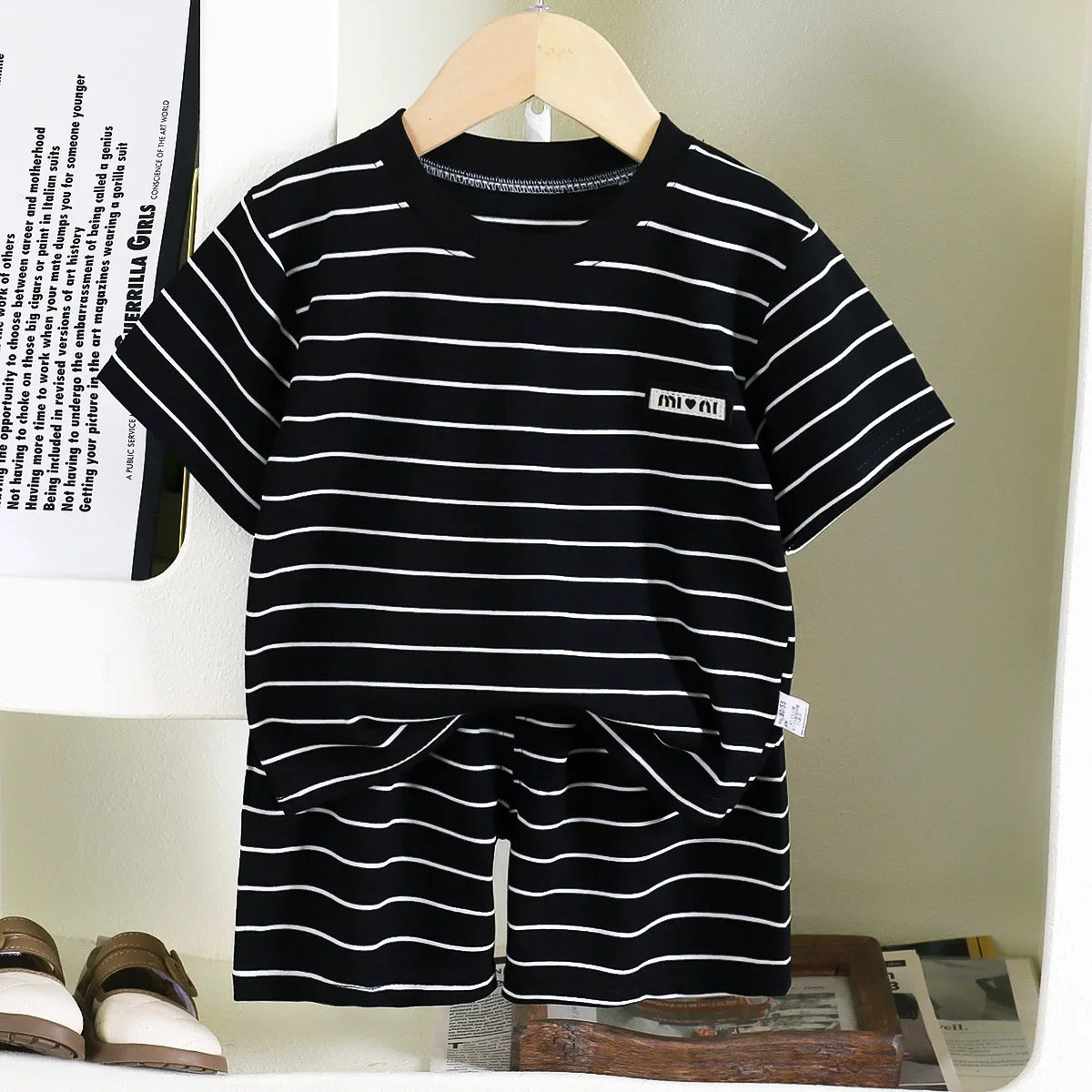 

2Piece Sets 2025 Summer Baby Boy Clothes Korean Casual Fashion Stripe Short Sleeve Black Tops+Shorts Boutique Kids Clothing B002