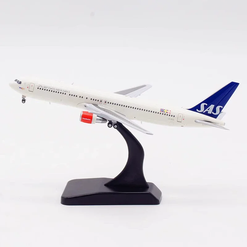 

Diecast 1:400 Scale Nordic Airlines B767 B767-300ER LN-RCG Aircraft Model Adult Fans Collectible Souvenir