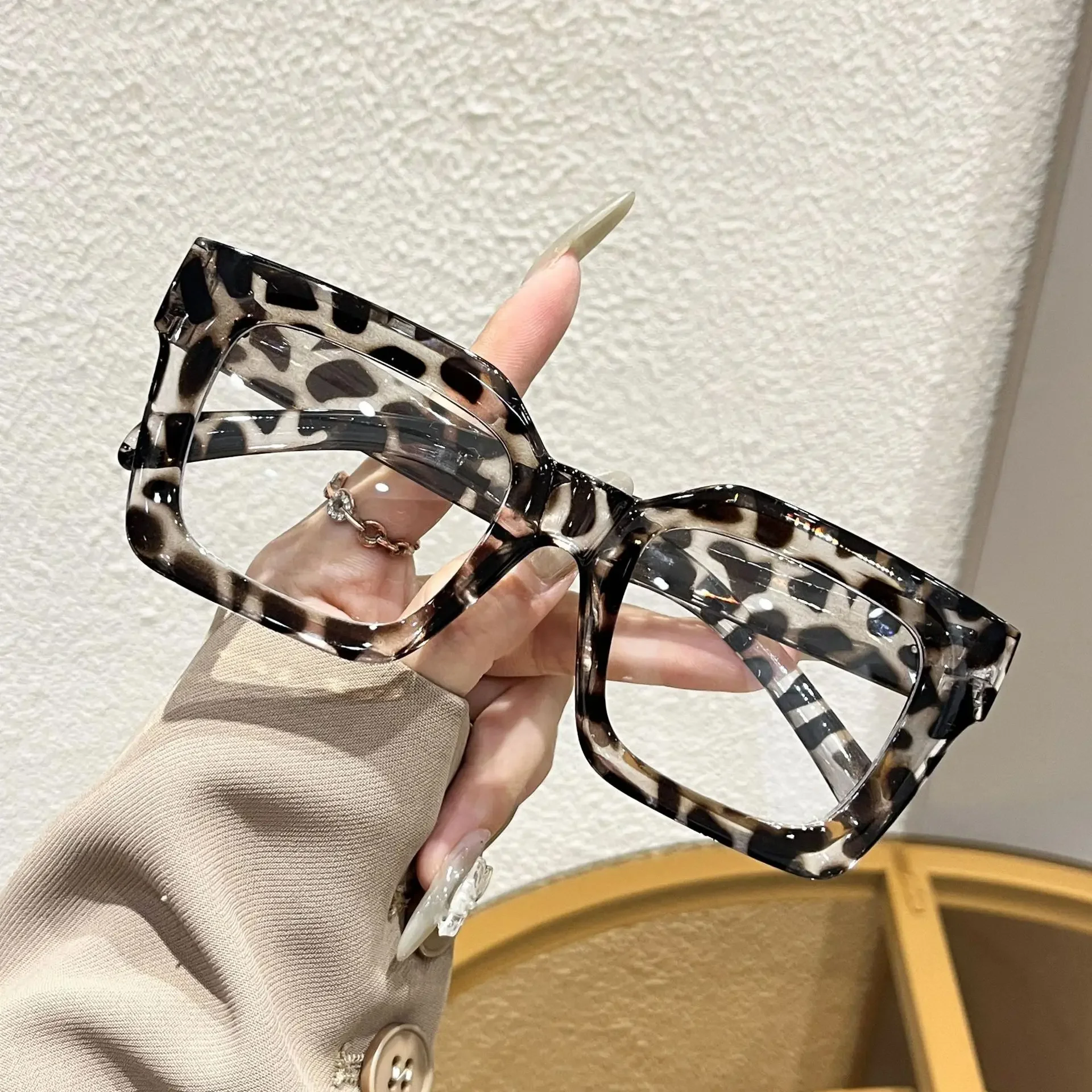 1 Stück/2 Stück trendige und modische, lässige, rechteckige Brille mit großem Rahmen, einfache und stilvolle Brille, geeignet für den täglichen Gebrauch – Detail 3