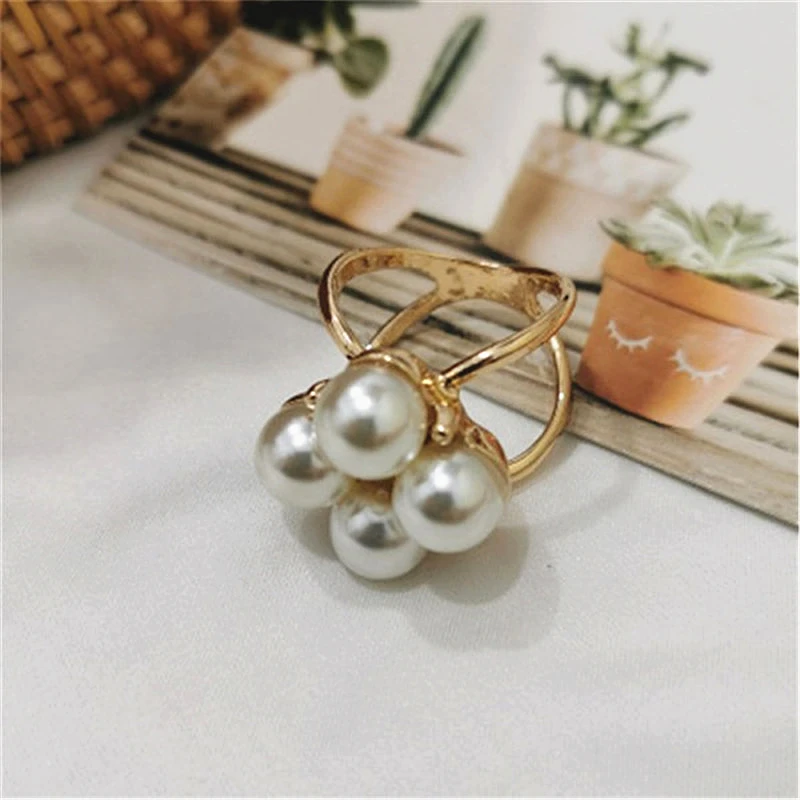 Scarf Buckle Simulated Pearl Brooches  For Women Wedding Hoop Brooch Holder Silk Shawl Buckle Ring Clip Scarf Jewelry Gift