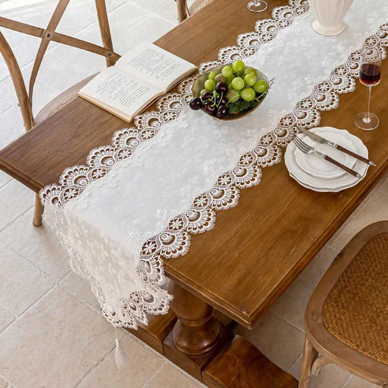 European Lace Hollow Table Runner with Tassels Luxury Dust-Proof Tv Cabinet Cover Cloth Retro Long Tablecloth for Wedding Party