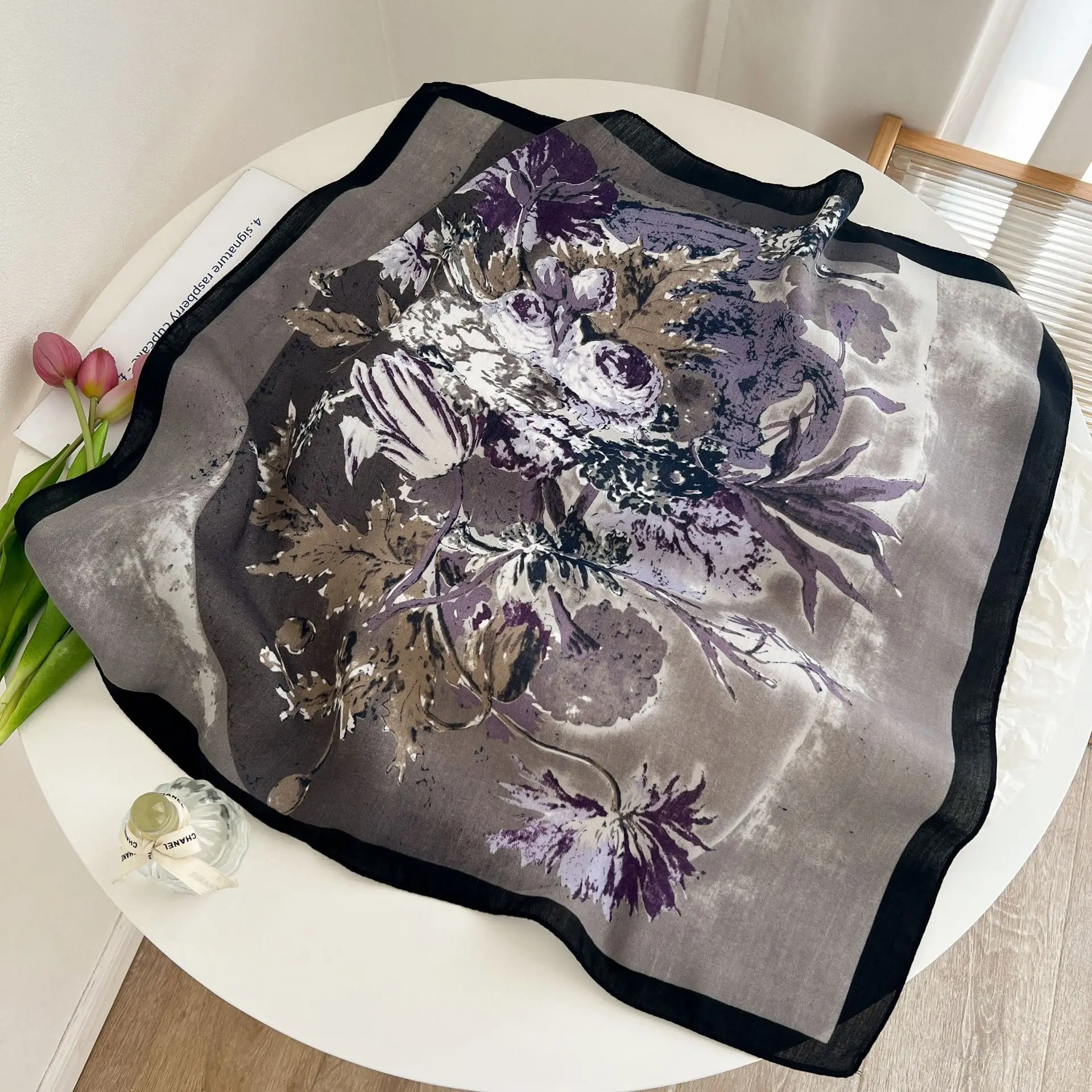 Модные и универсальные профессиональные аксессуары, украшение для сумки, женский маленький носовой платок 70 см с контрастным принтом