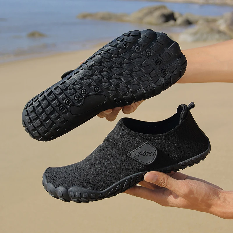 Lager Size Unisex Mucltiple Usee Gym Footwear Couples Snorkeling Quick-Drying Beach Game Aqua Shoes Indoor Fitness Squat Shoes