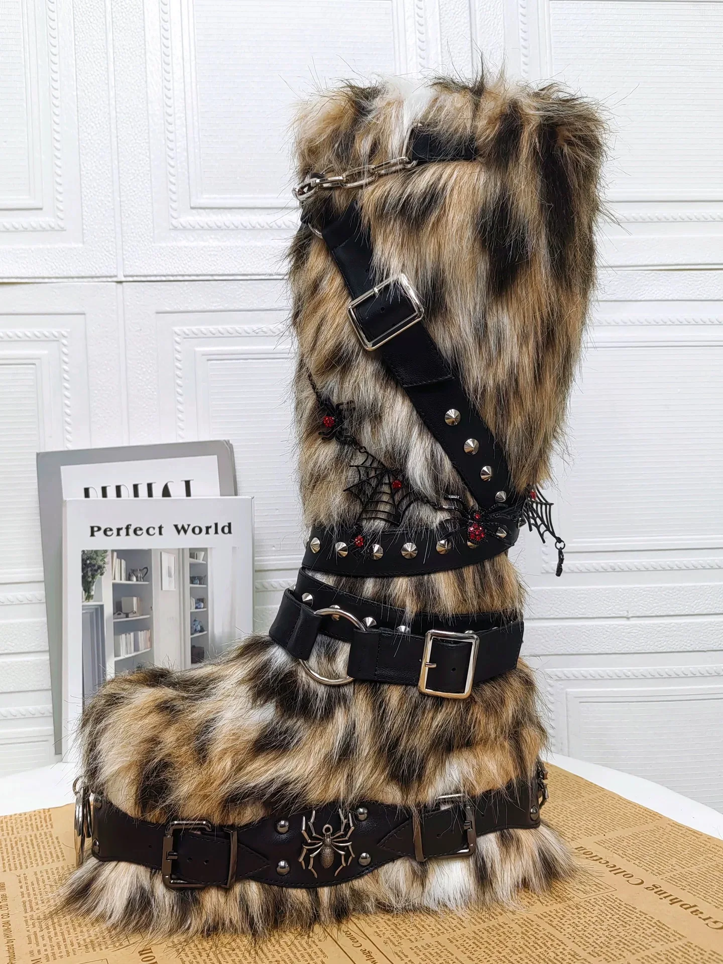 New Fall/Winter Women's Leopard Fur Metal Chain Buckle Rivets Boots Brown Platform Round Toe Stud Spider Decor Punk Long Boots