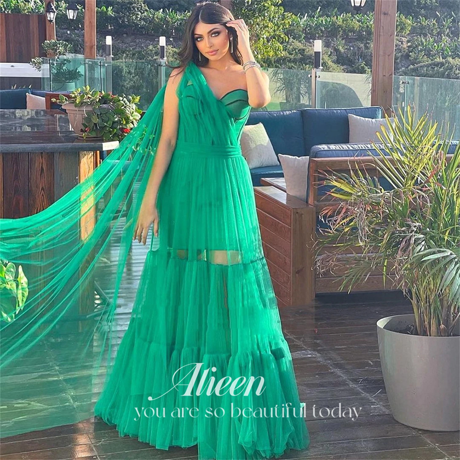 

Aileen Layered Female Dress Party Evening Elegant Luxury Celebrity Green Ball Gowns Shawl Dresses for Women Gala Dresses Woman