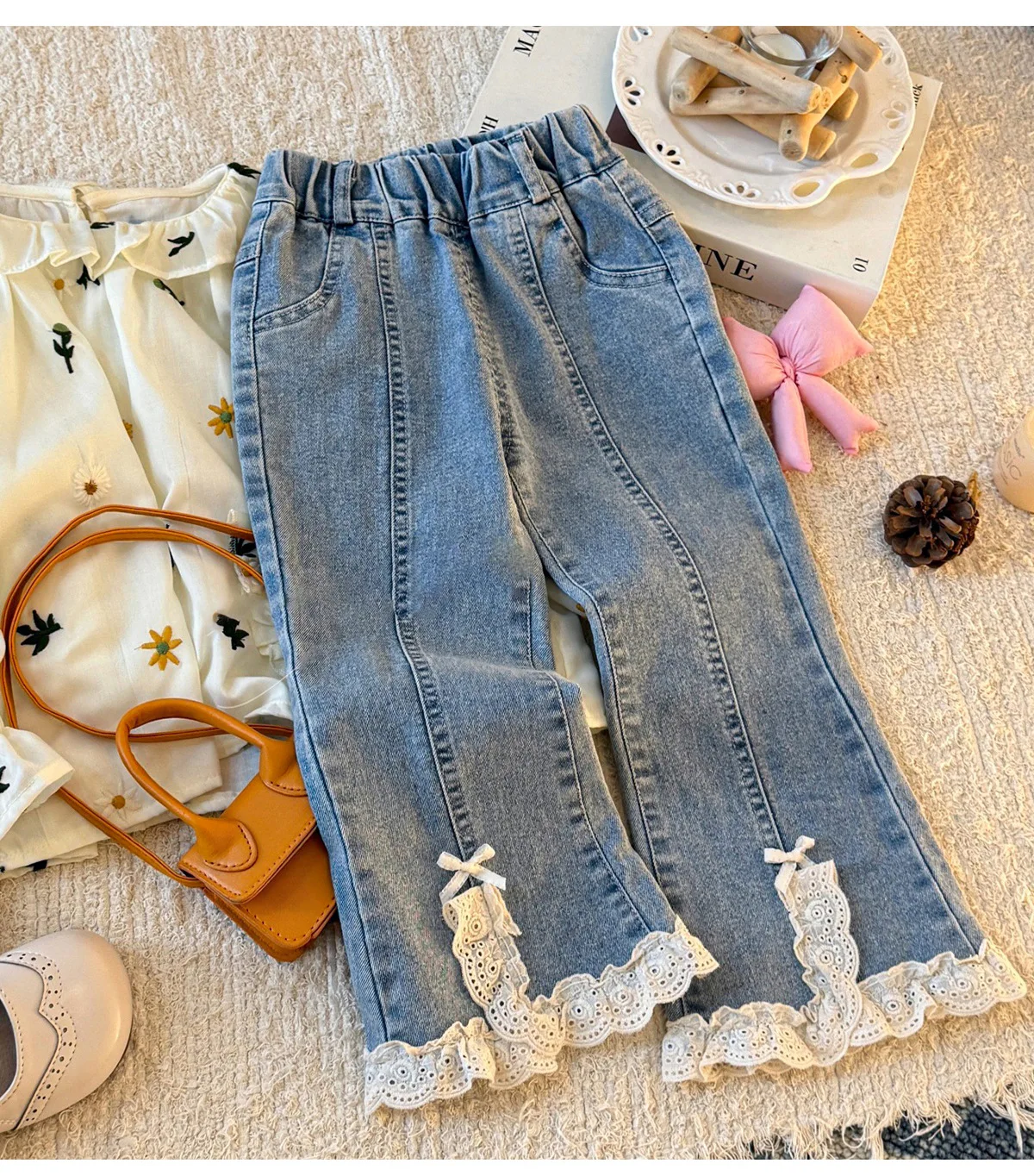 Girls Shirt 2026 Spring and Autumn New Children's Clothing Korean Style Girl Baby Sweet Foreign Flavor Lace Jean Bell Bottoms