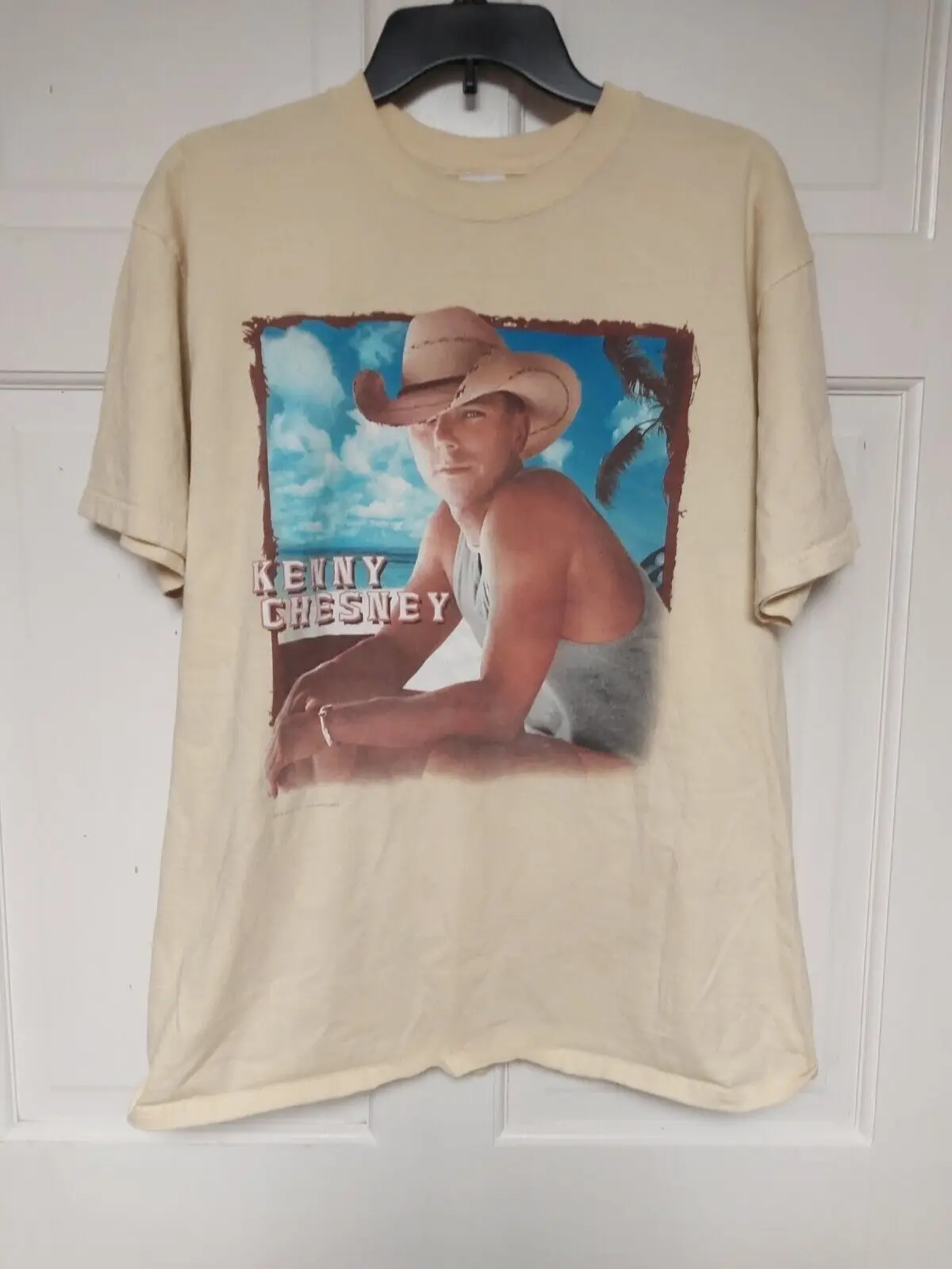 VTG Kenny Chesney Guitars Tiki Bars A While Lotta Love 2004 Tour T Shirt Men L long or short sleeves