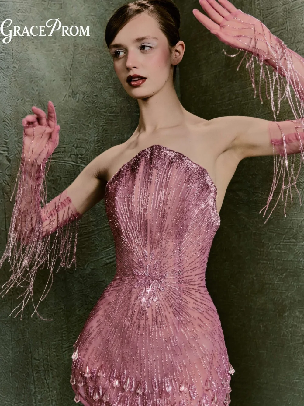 Captivating Strapless Radiant Beaded Sheer Mini Evening Dress 2027 Matching Fringe NOI Gloves Formal Party Gown فساتين سهرة