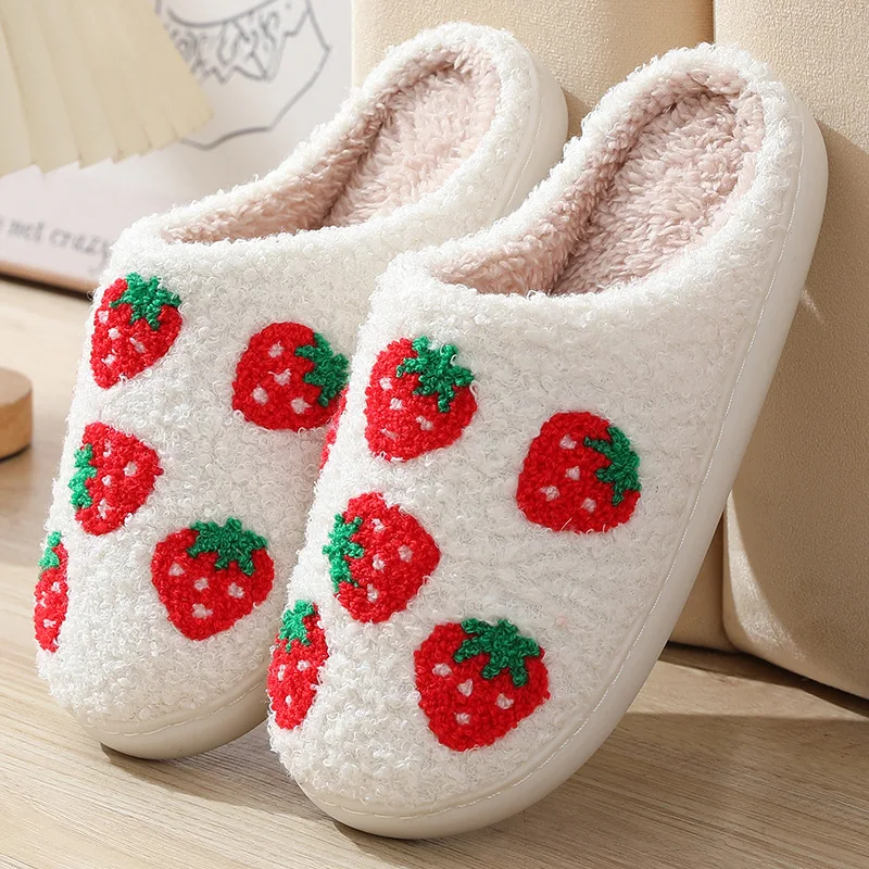 Cute Strawberry Cotton Slippers Women Indoor Bedroom Soft Sole Non Slip Slides Woman Fluffy Plush Warm Winter Slippers for Home